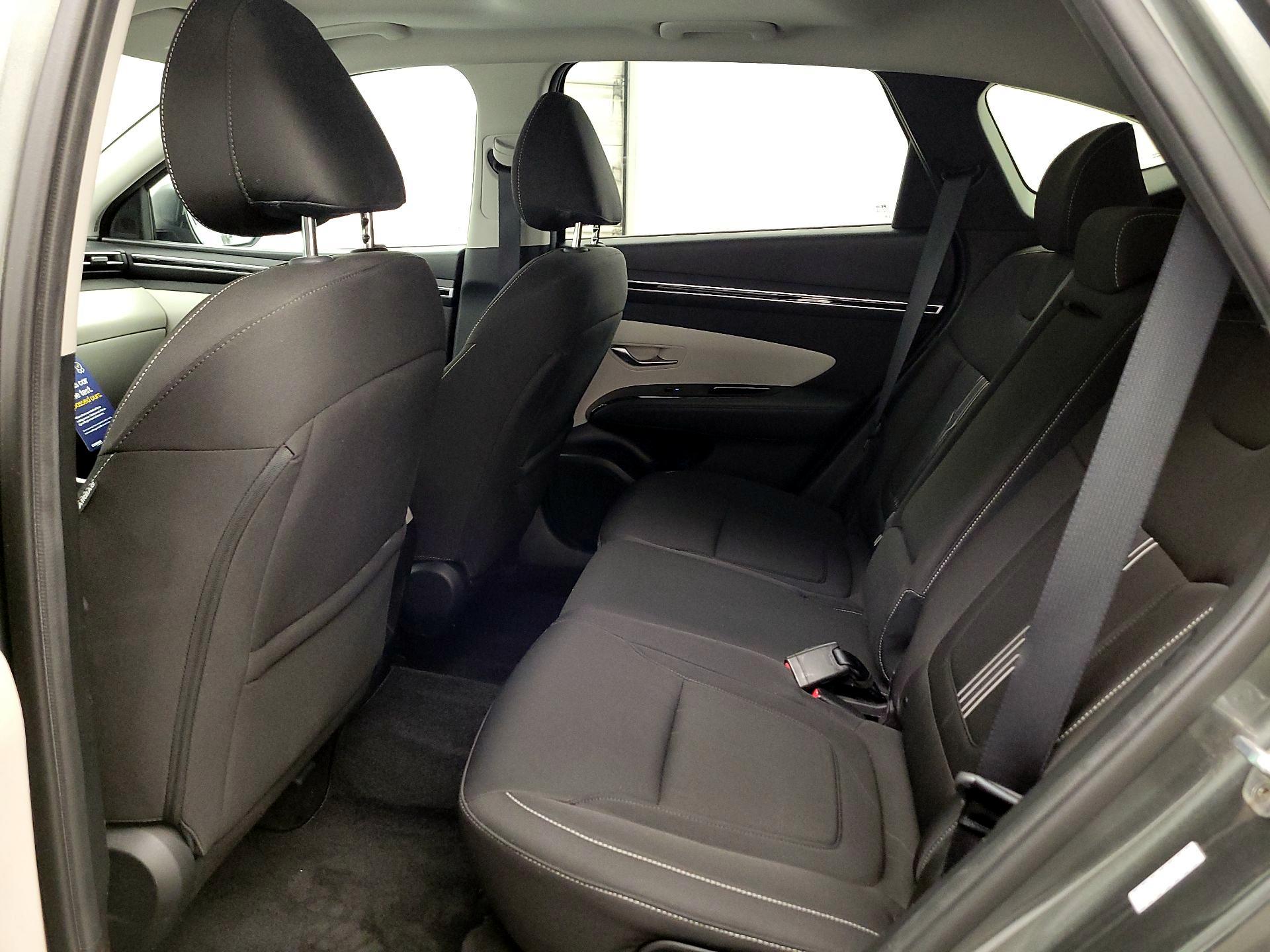 Thumbnail: 2022 Hyundai Tucson - 16