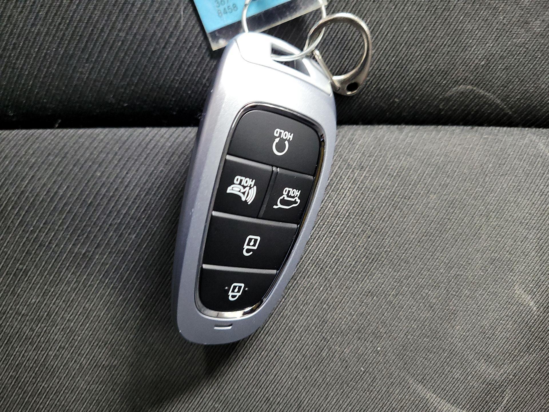 Thumbnail: 2022 Hyundai Tucson - 19