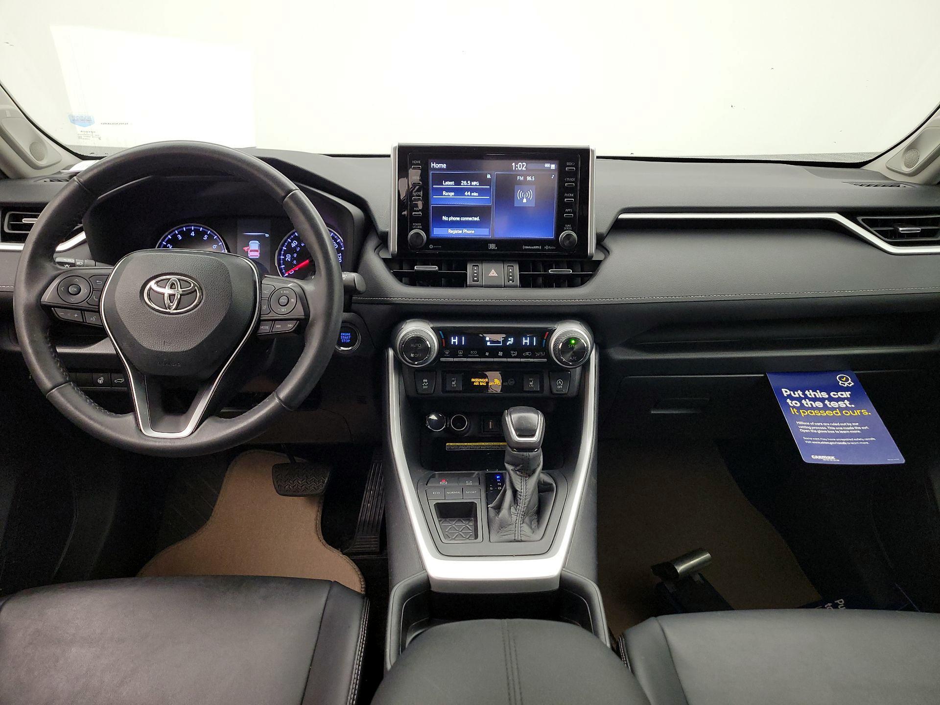 Thumbnail: 2021 Toyota RAV4 - 9