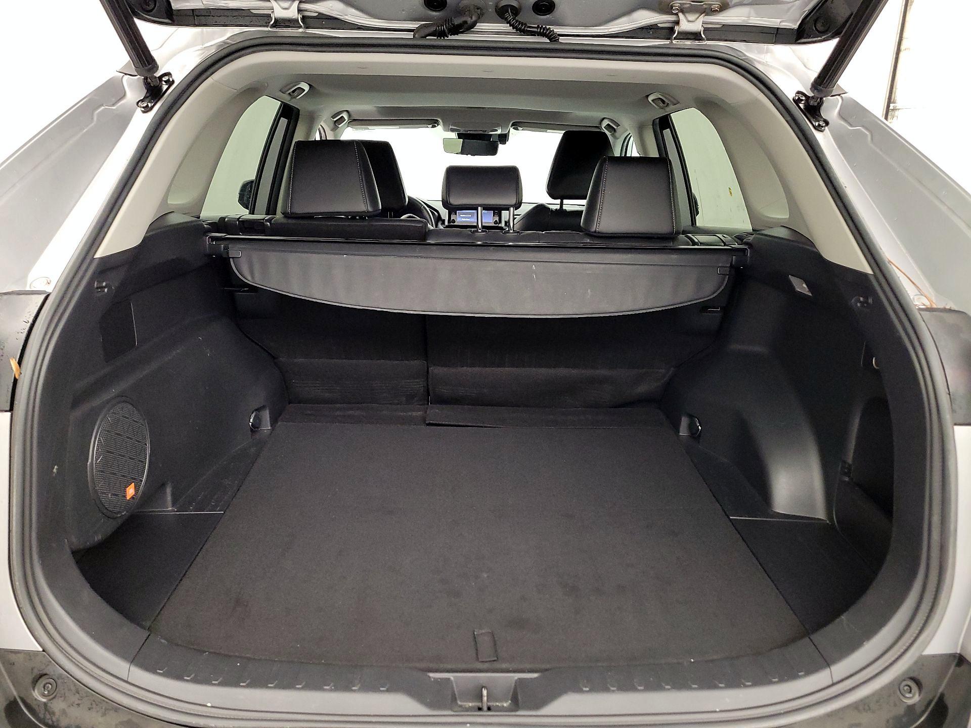 Thumbnail: 2021 Toyota RAV4 - 16