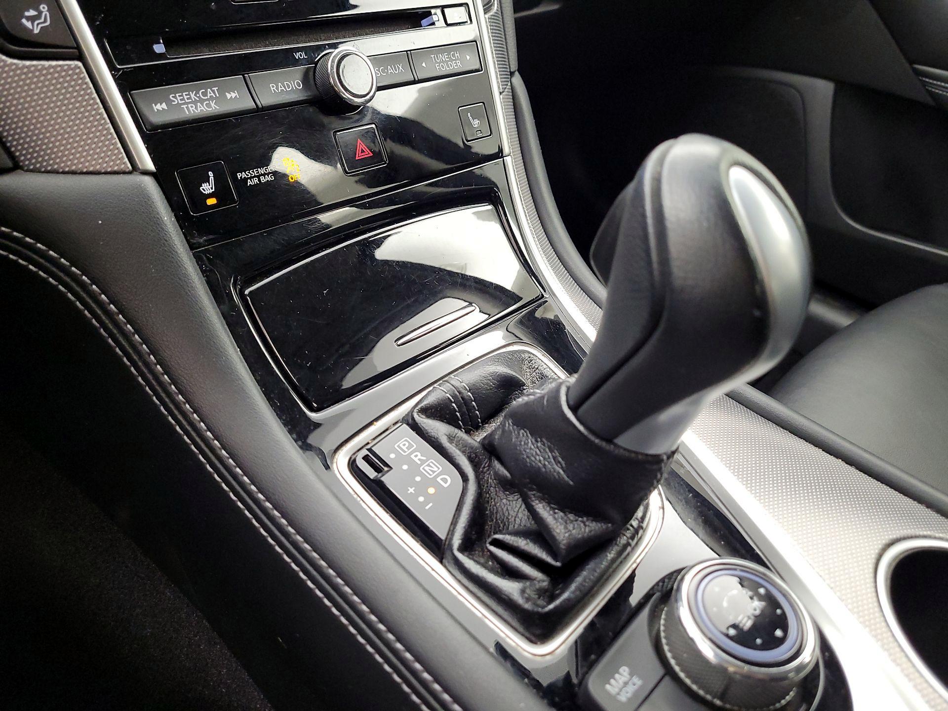 Thumbnail: 2014 INFINITI Q50 - 18