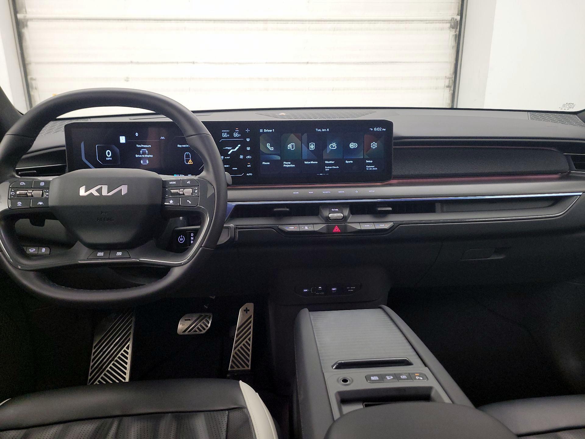 Thumbnail: 2024 Kia EV9 - 9