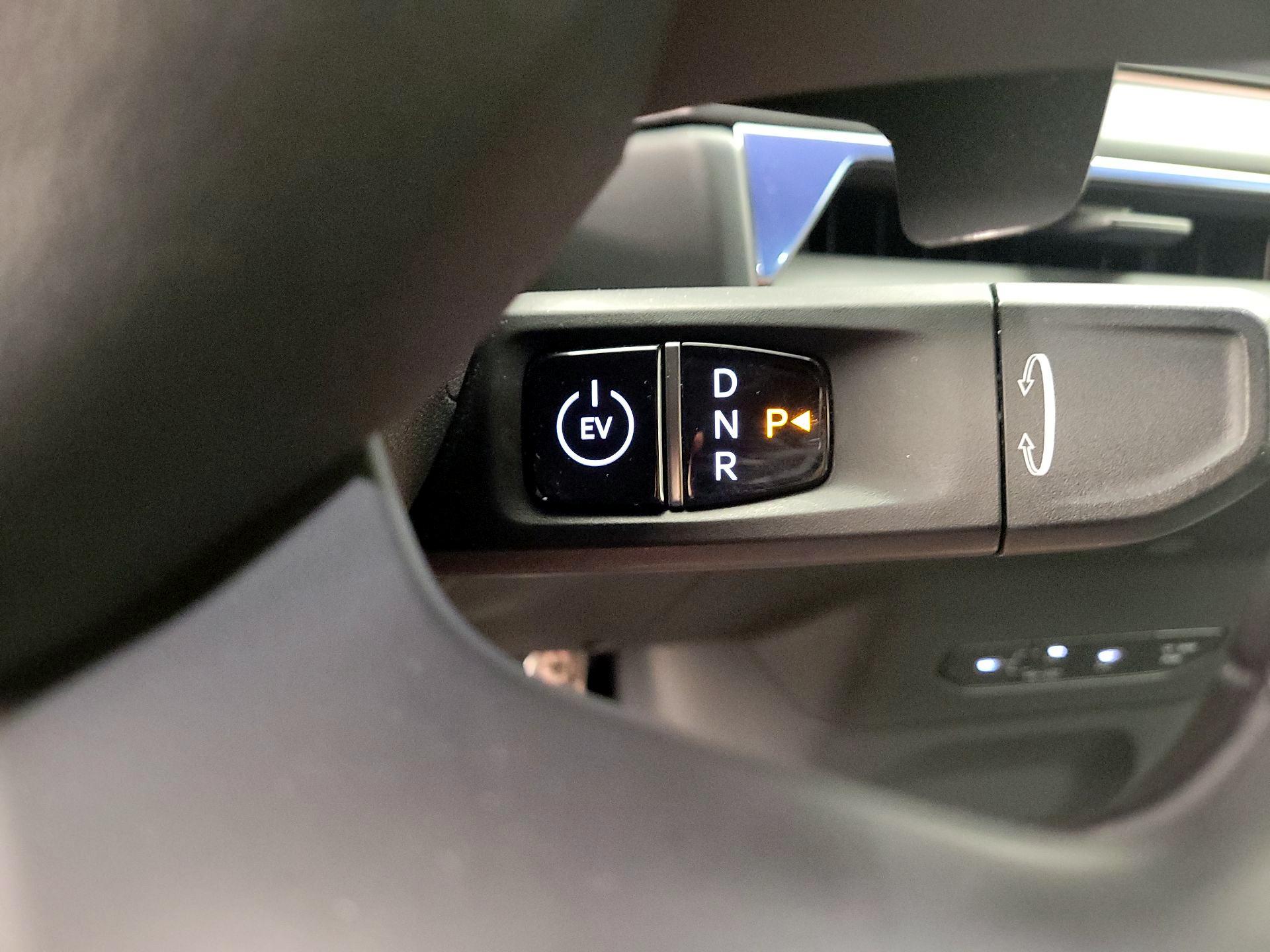 Thumbnail: 2024 Kia EV9 - 17