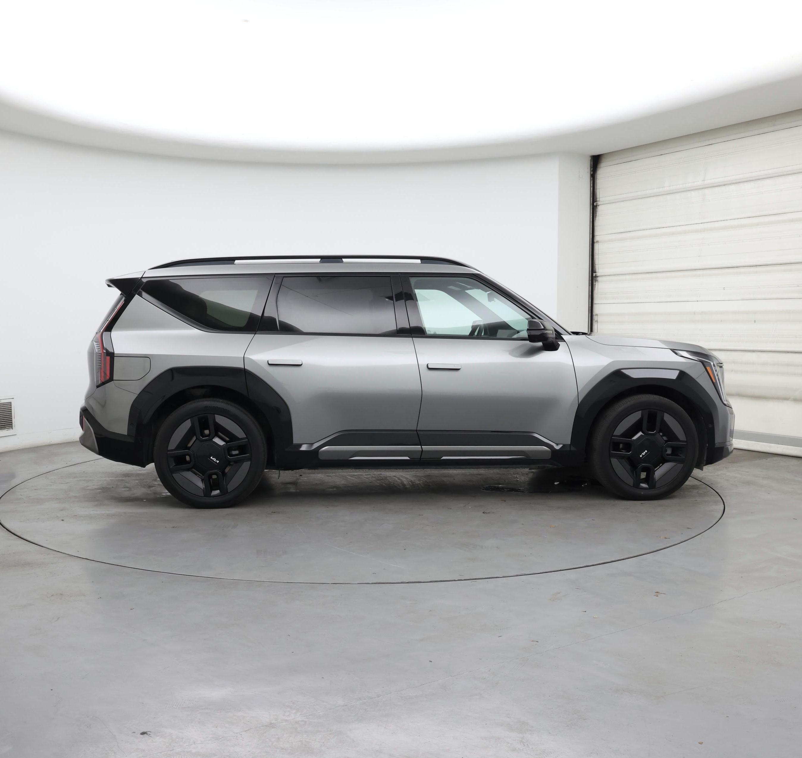 Thumbnail: 2024 Kia EV9 - 7