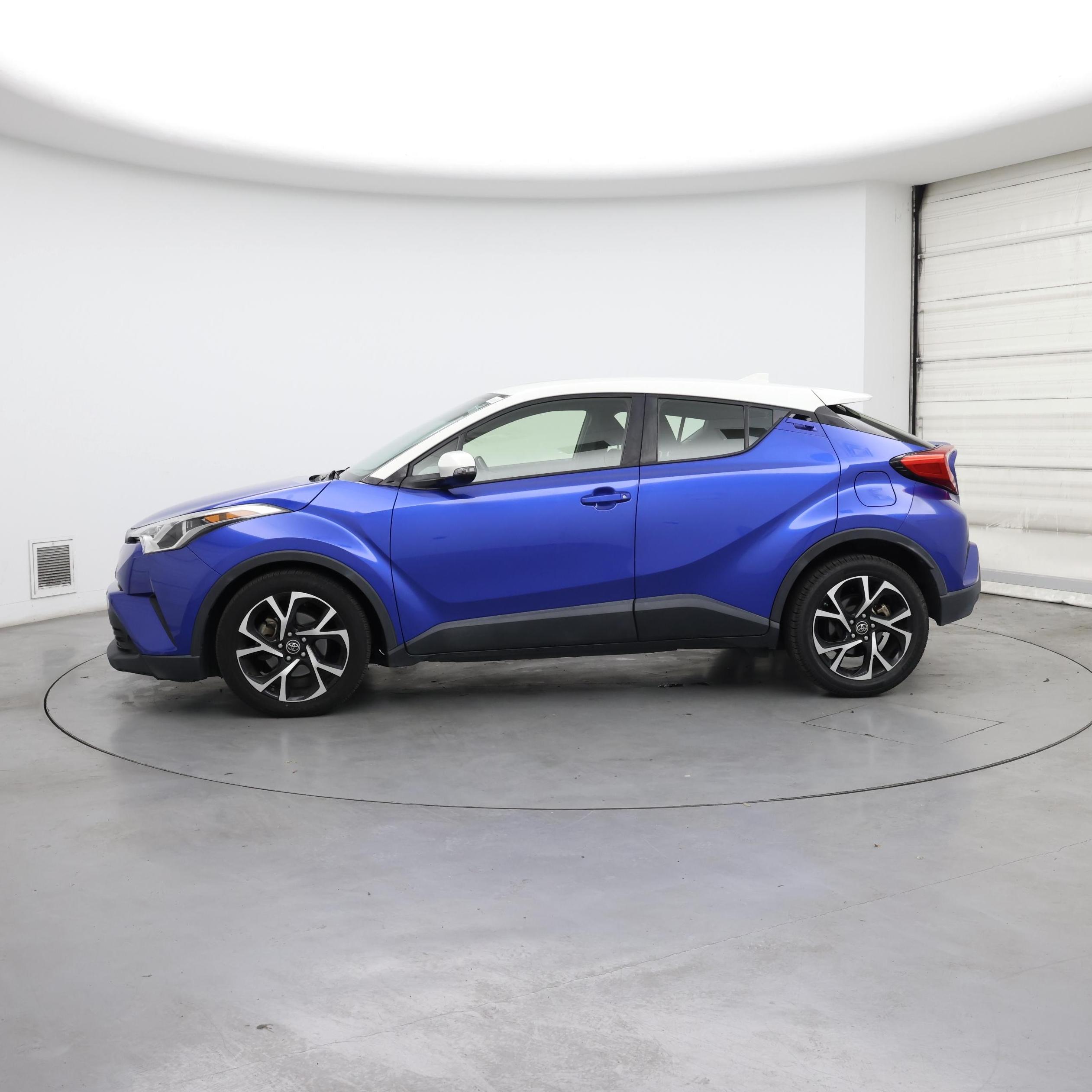 Thumbnail: 2018 Toyota C-HR - 3