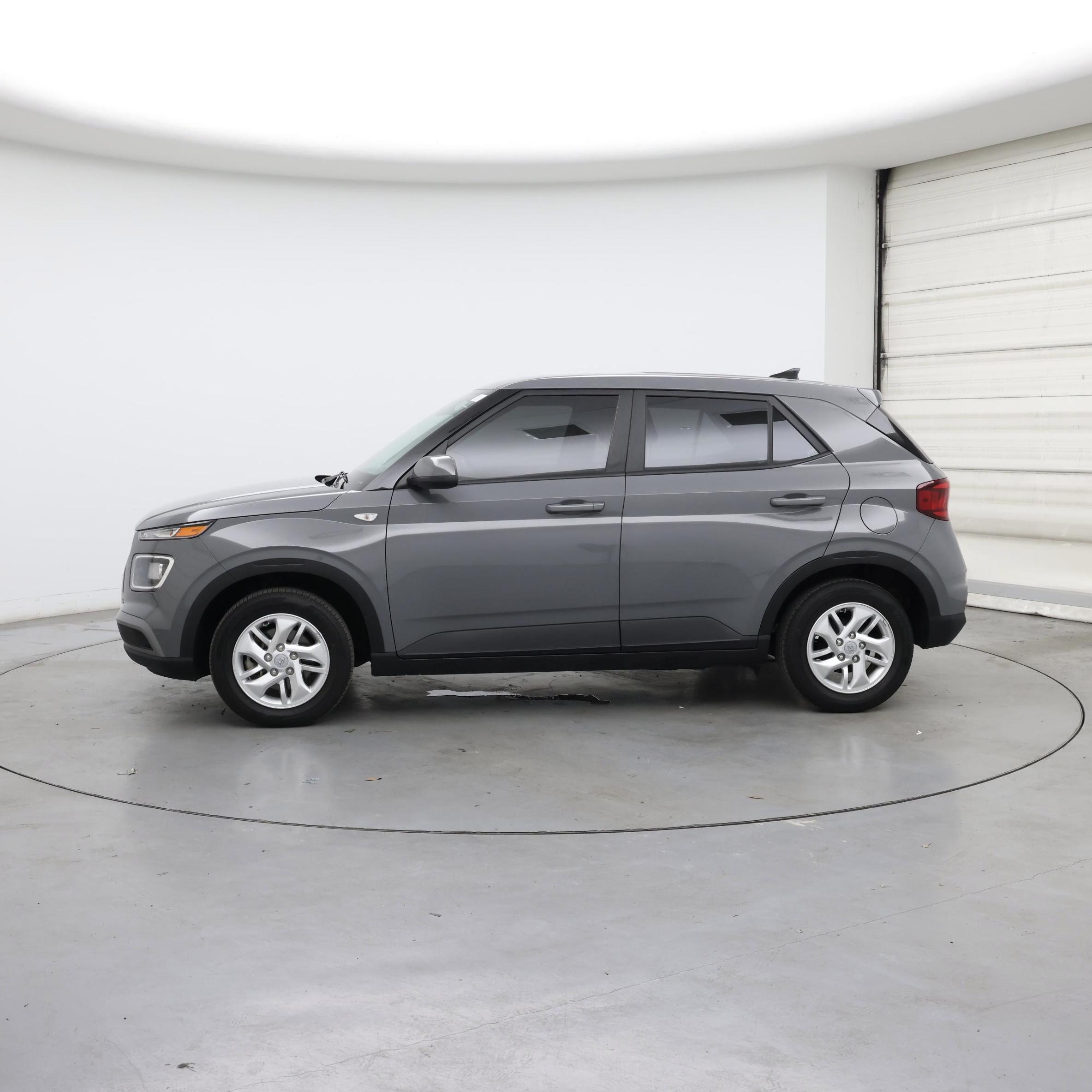 Thumbnail: 2022 Hyundai Venue - 3