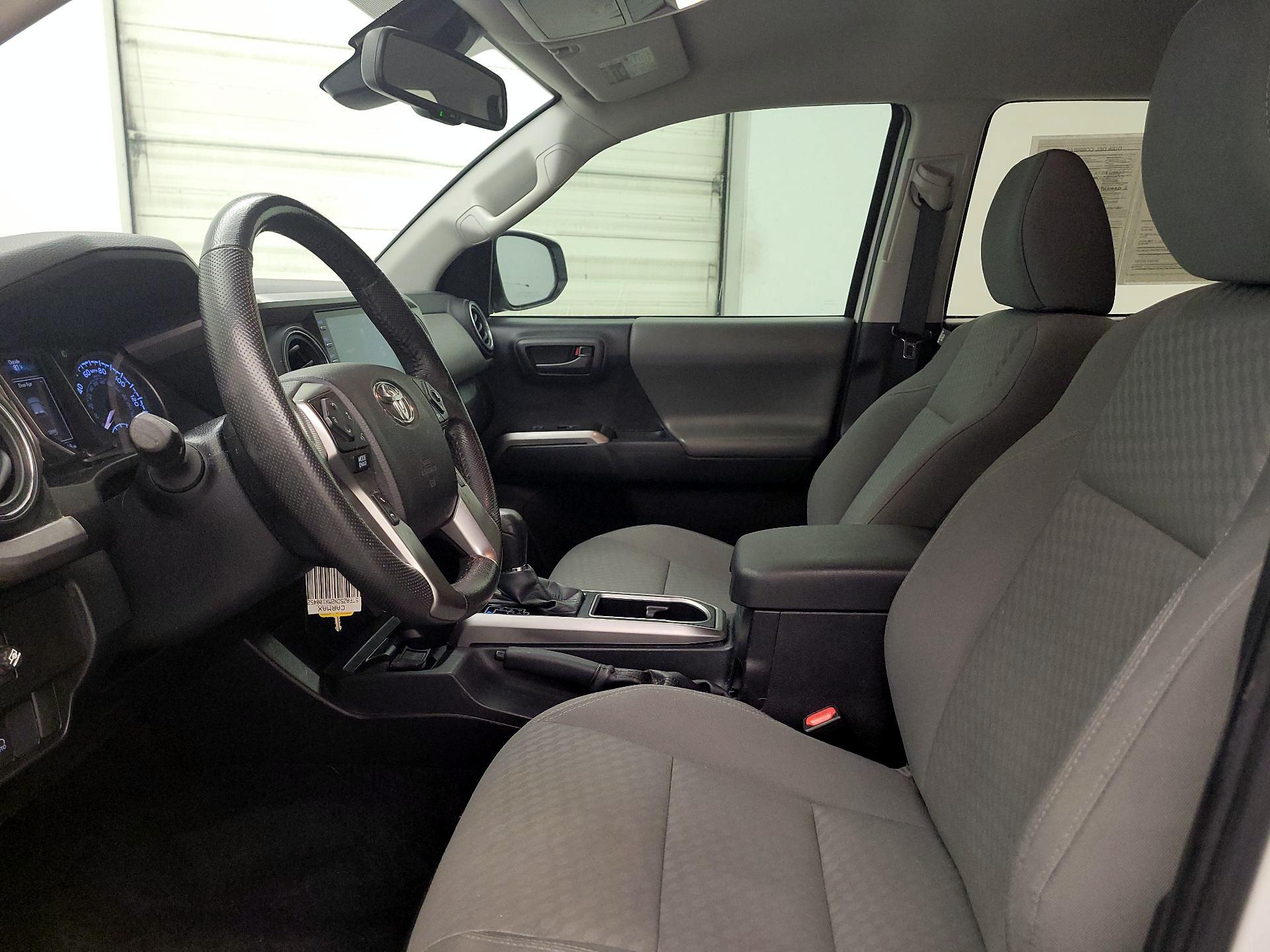 Thumbnail: 2021 Toyota Tacoma - 11