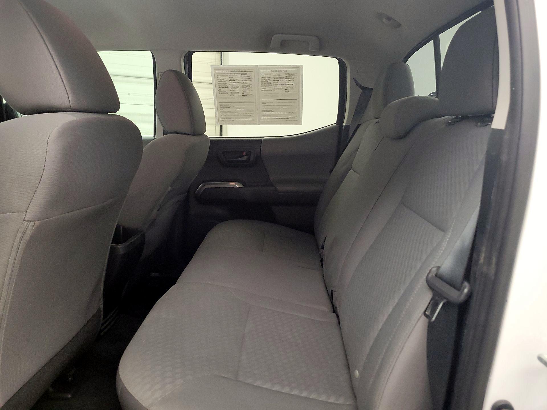 Thumbnail: 2021 Toyota Tacoma - 19