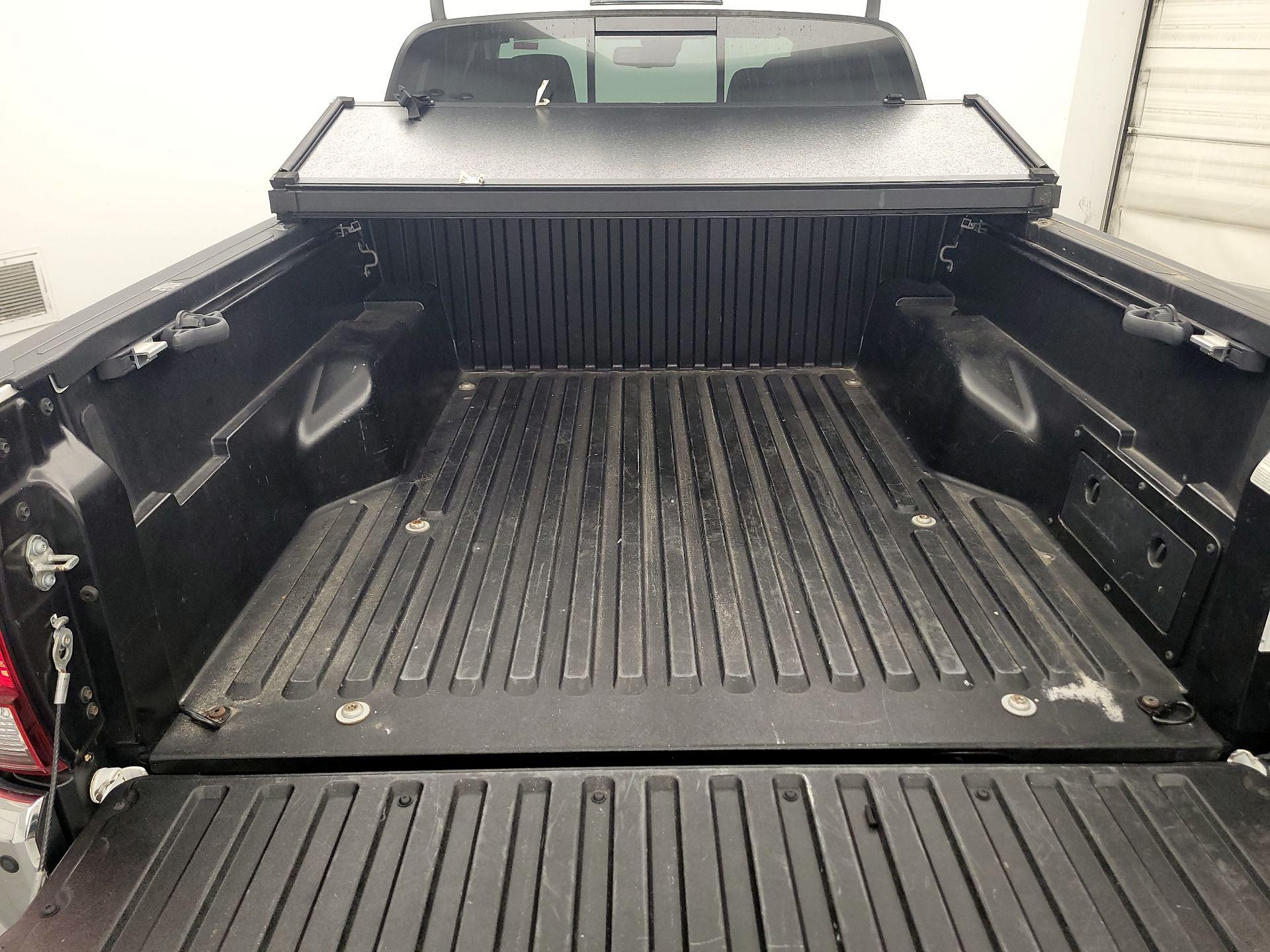 Thumbnail: 2021 Toyota Tacoma - 20