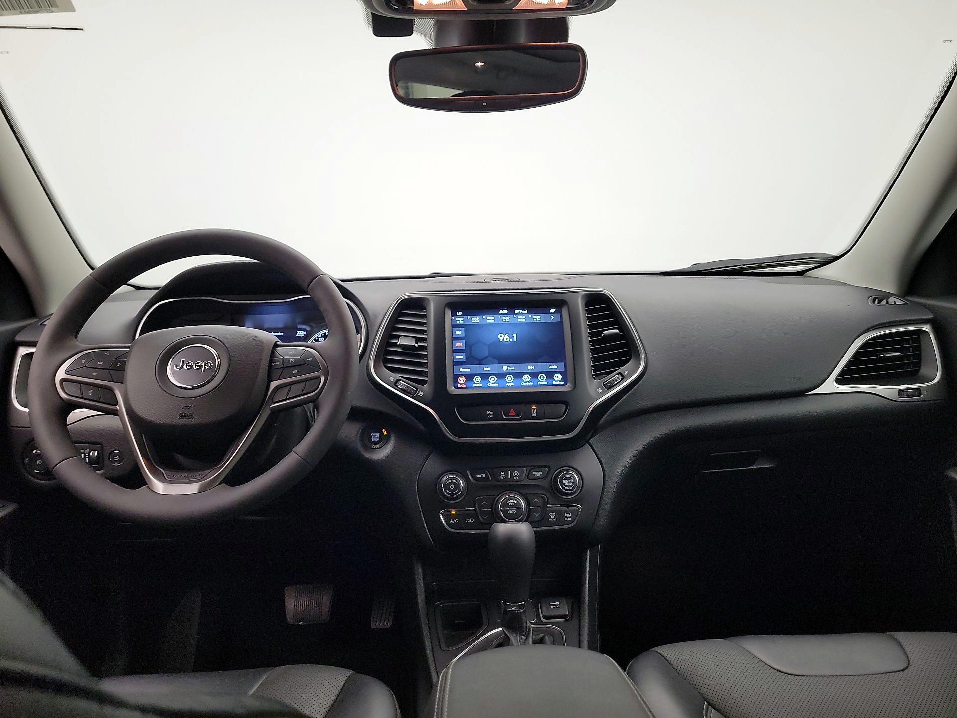 Thumbnail: 2022 Jeep Cherokee - 9