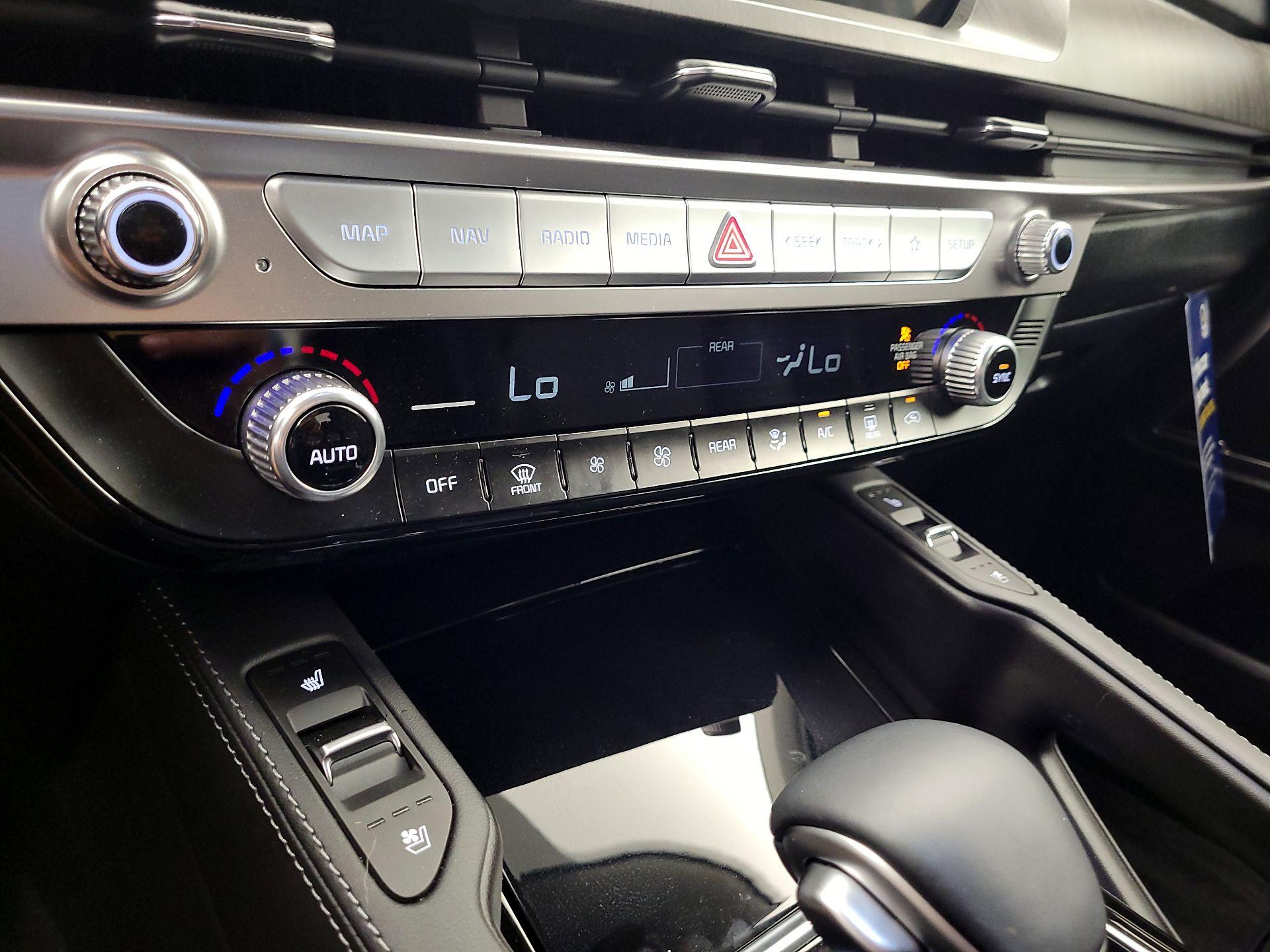 Thumbnail: 2025 Kia Telluride - 17