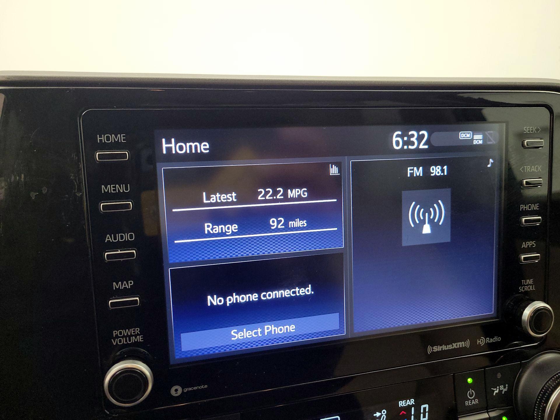 Thumbnail: 2022 Toyota Highlander - 13