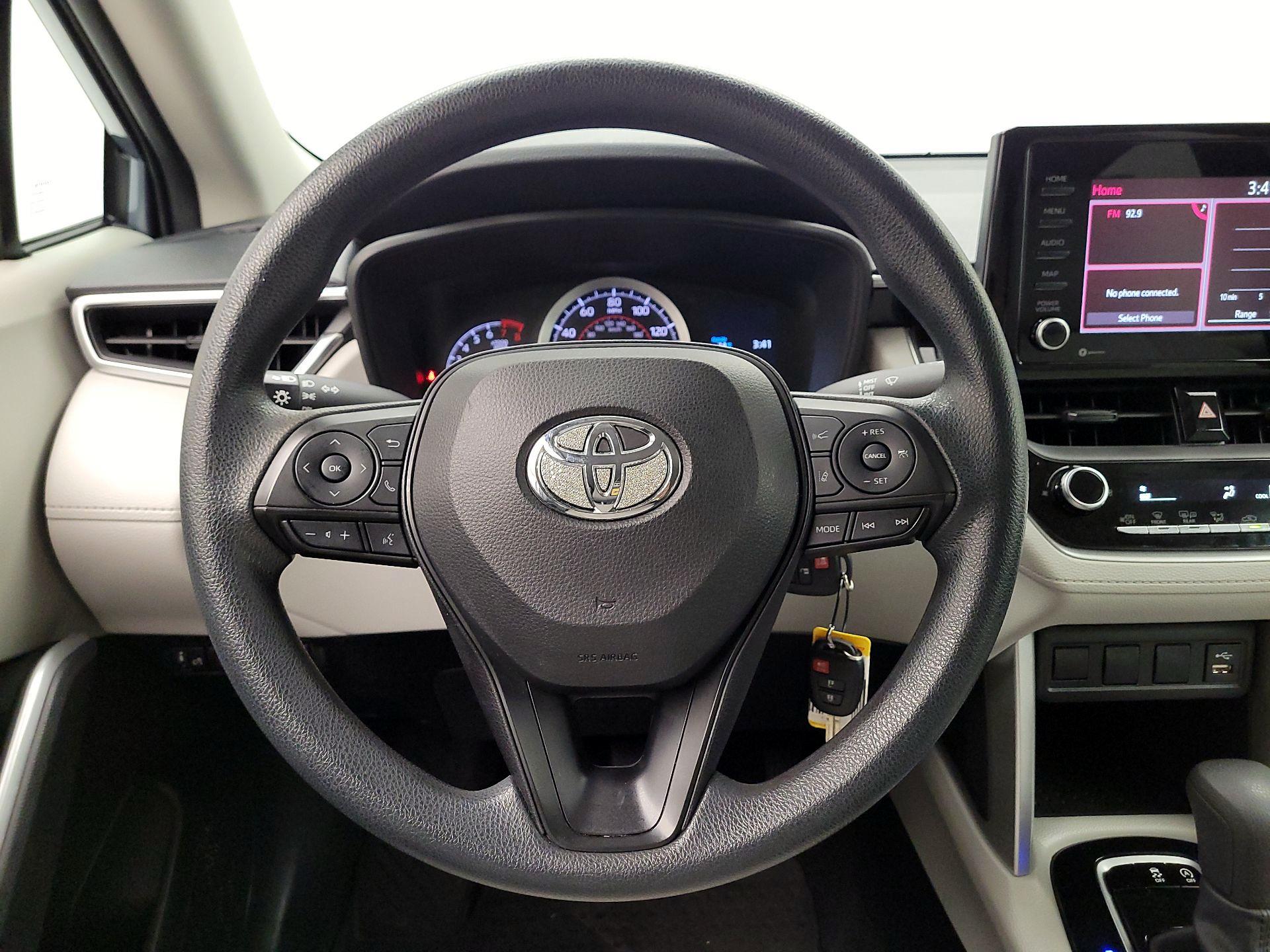 Thumbnail: 2022 Toyota Corolla Cross - 10