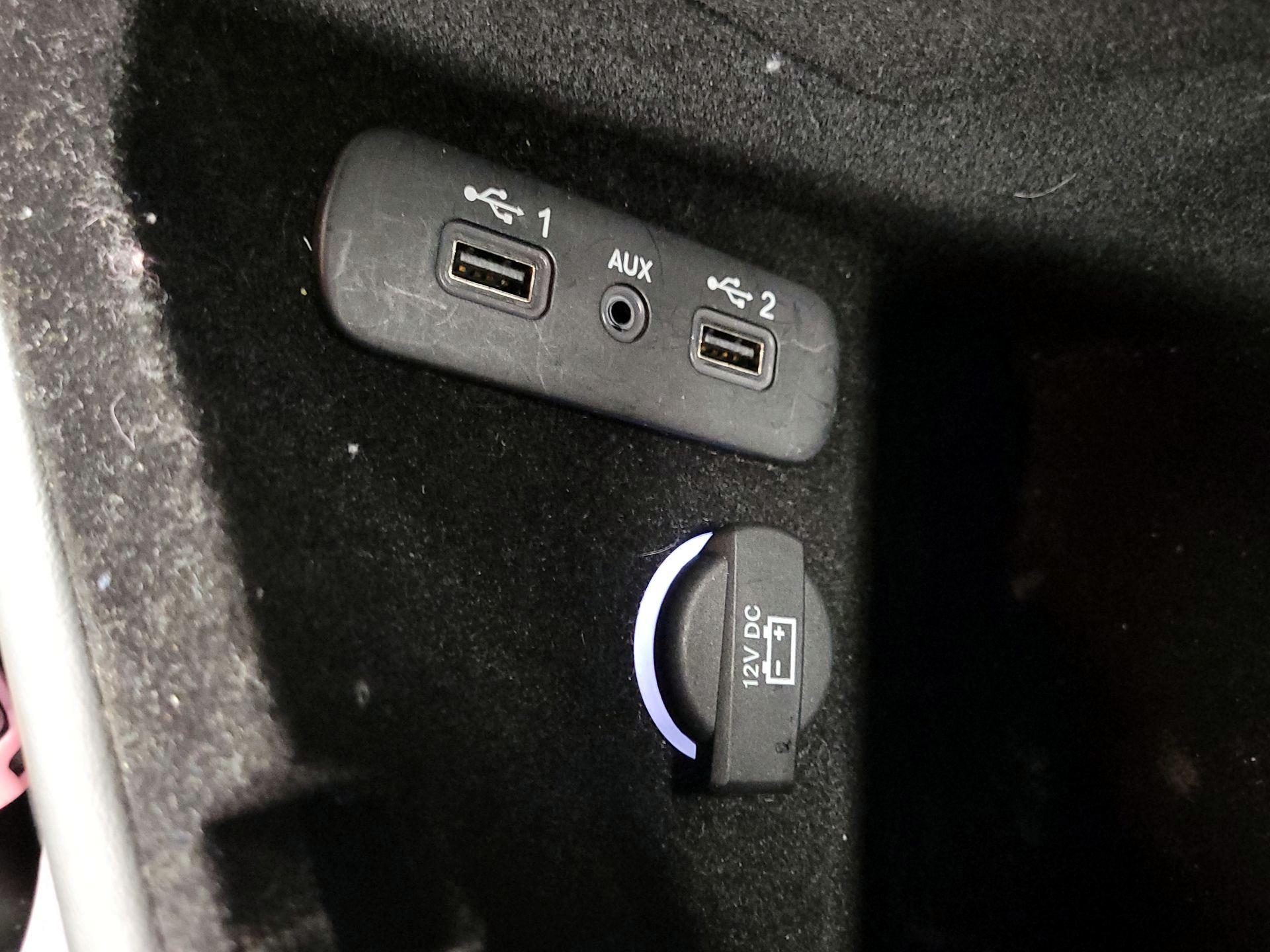 Thumbnail: 2019 Dodge Challenger - 18