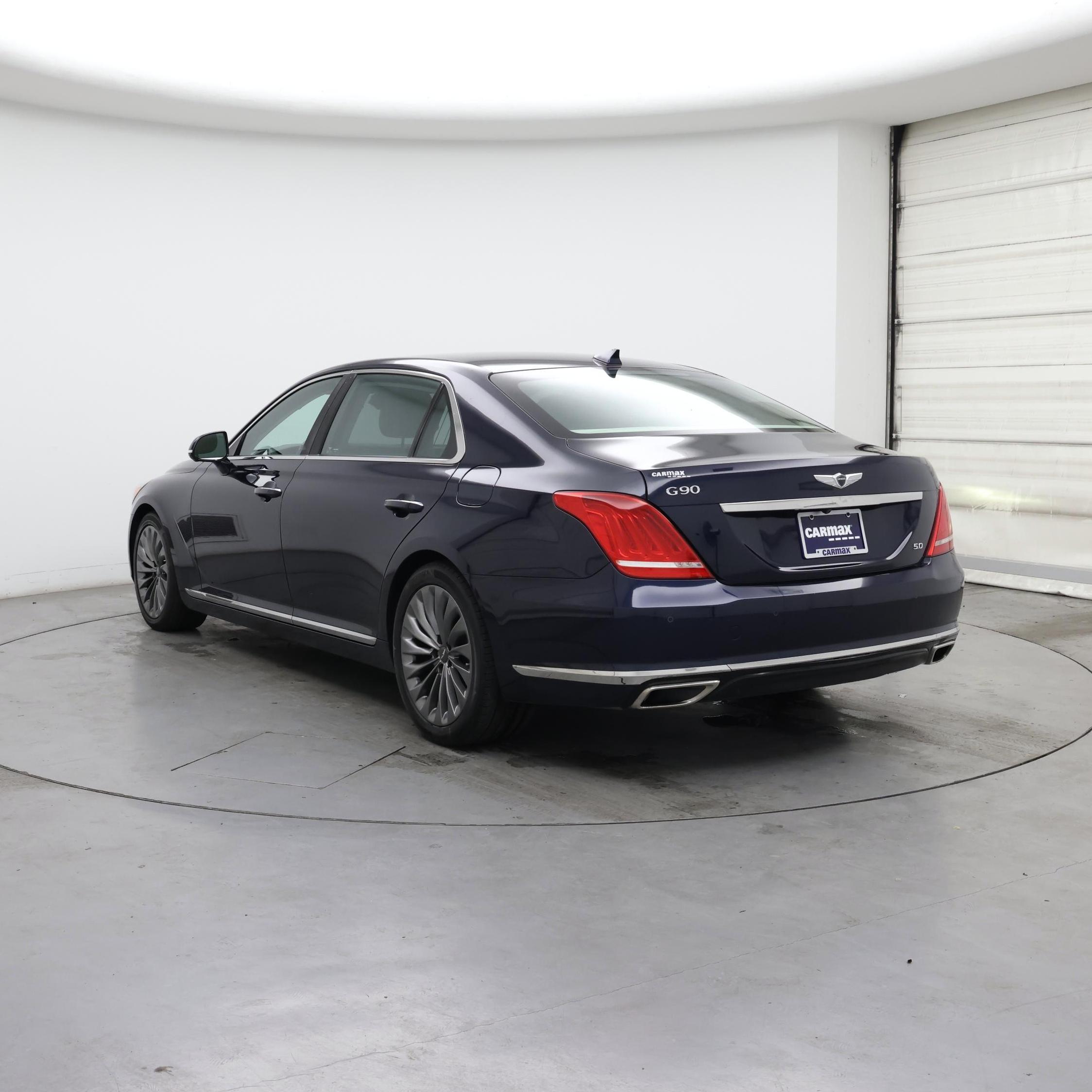 Thumbnail: 2019 Genesis G90 - 2