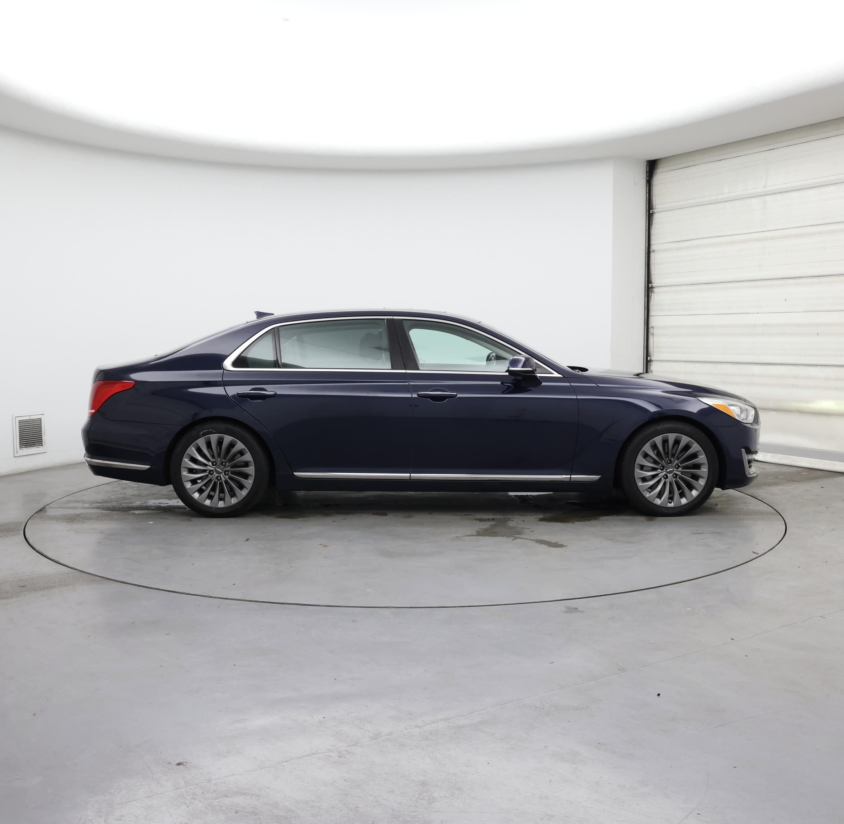 Thumbnail: 2019 Genesis G90 - 7