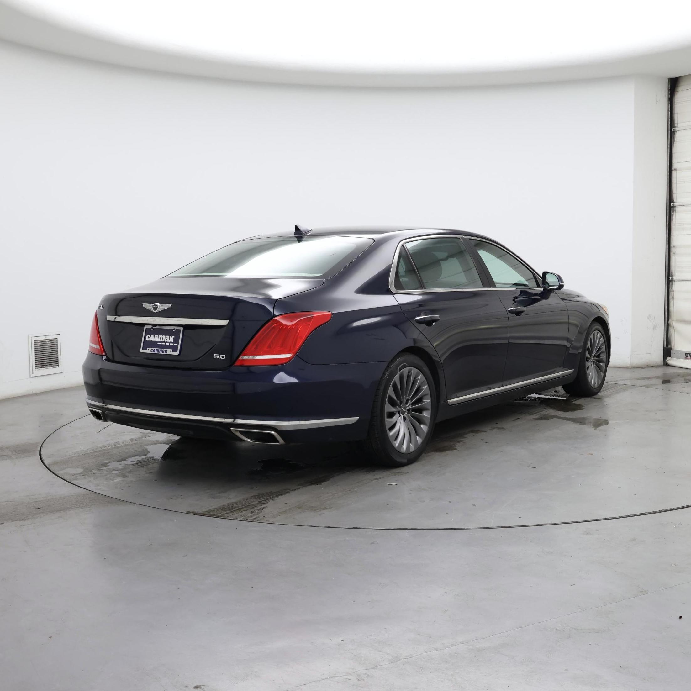 Thumbnail: 2019 Genesis G90 - 8