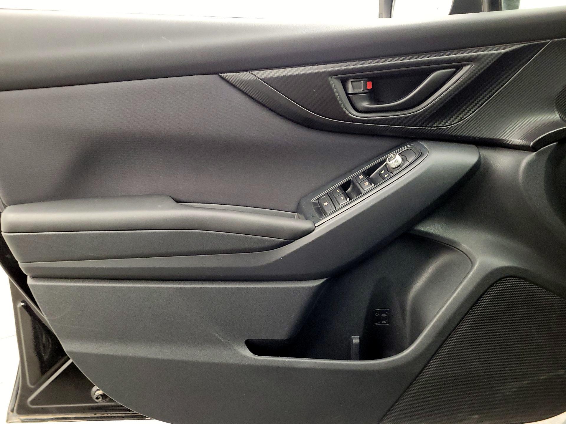 Thumbnail: 2020 Subaru Crosstrek - 12