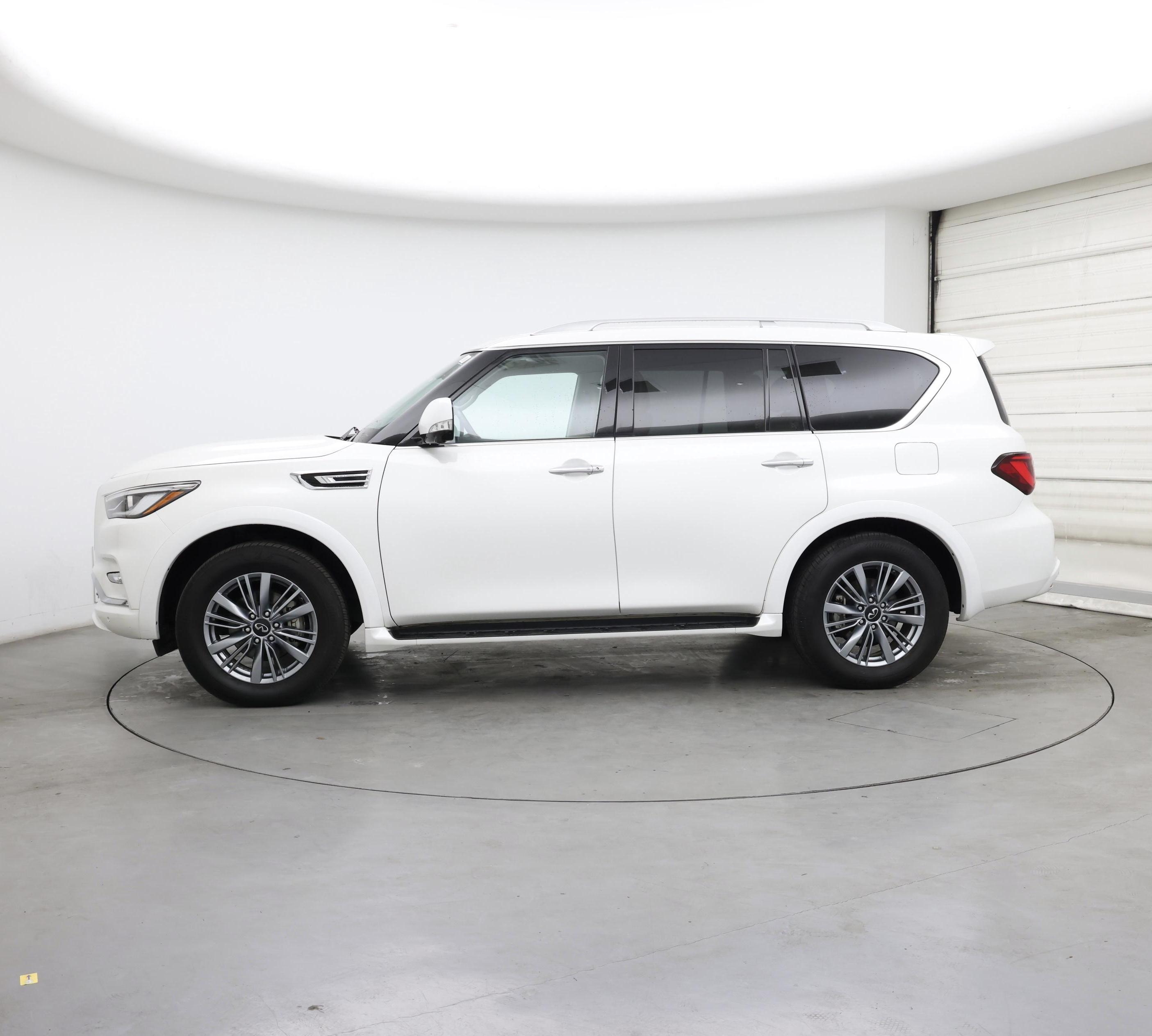 Thumbnail: 2022 INFINITI QX80 - 3