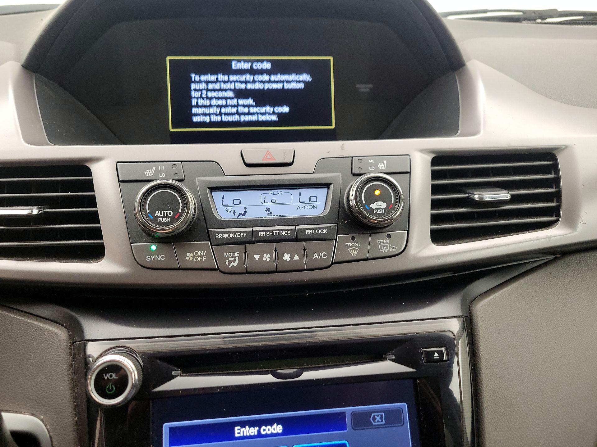 Thumbnail: 2016 Honda Odyssey - 16