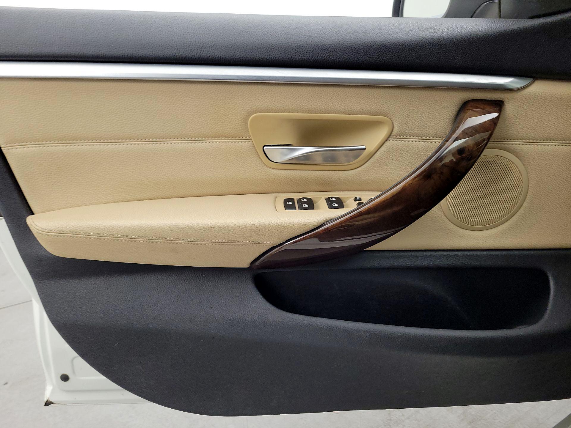 Thumbnail: 2017 BMW 4 Series - 12