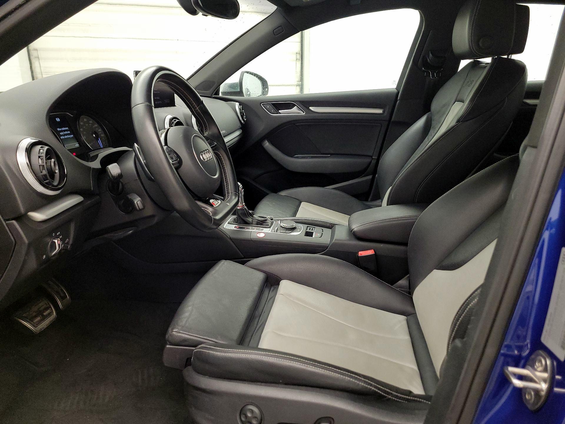 Thumbnail: 2015 Audi S3 - 11