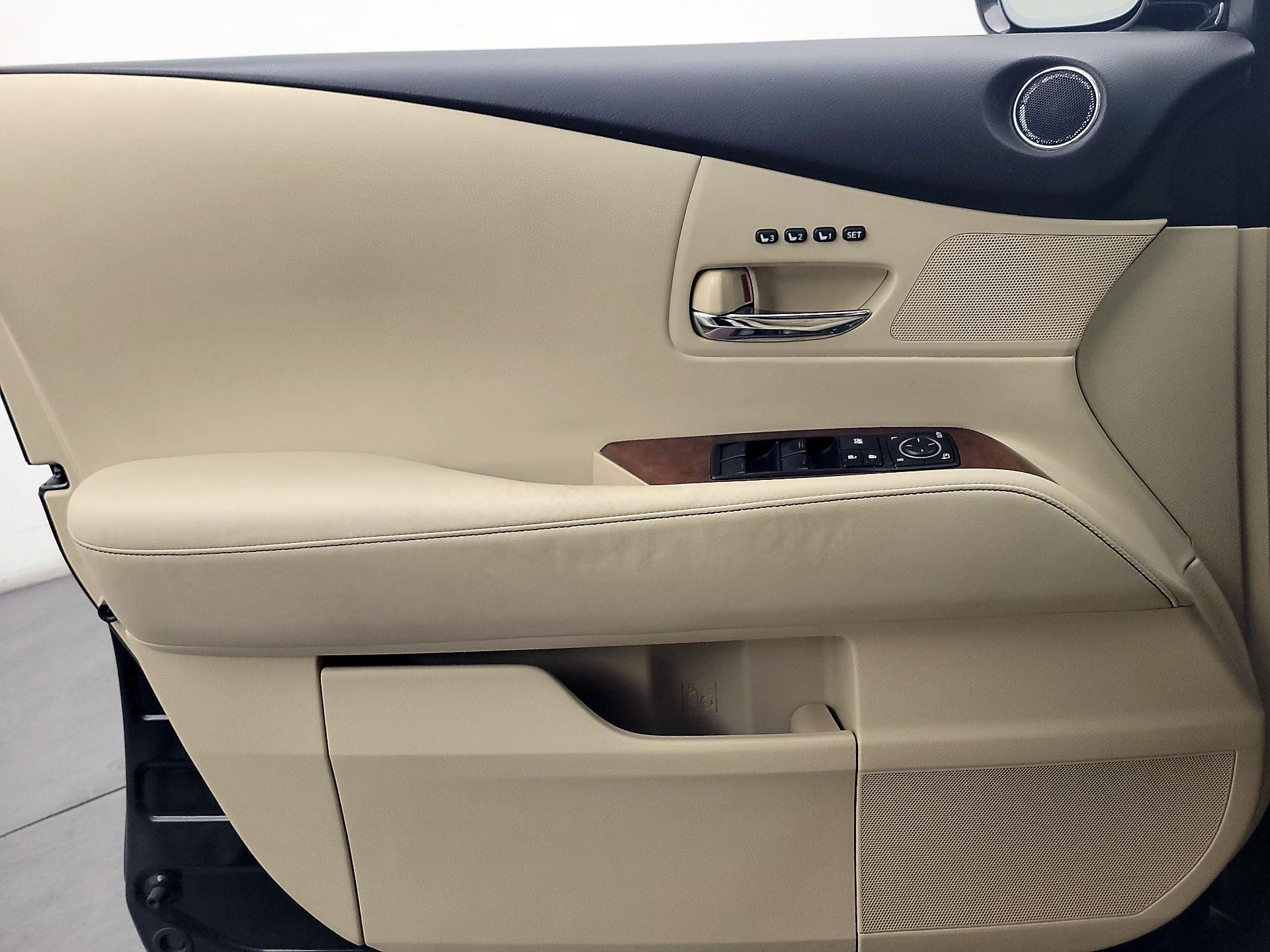 Thumbnail: 2014 Lexus RX - 12