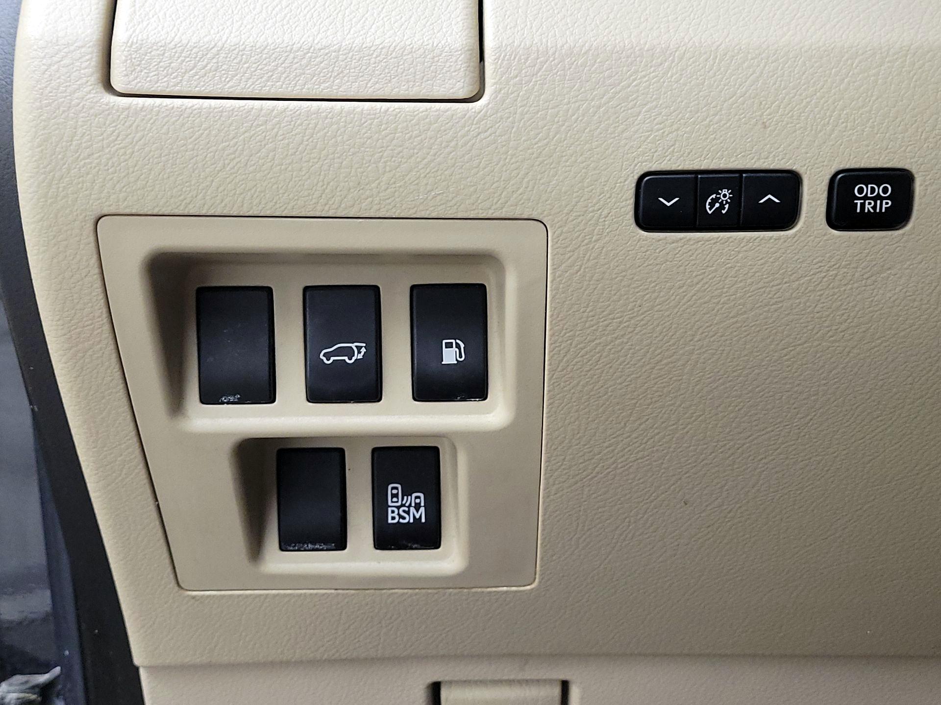 Thumbnail: 2014 Lexus RX - 13