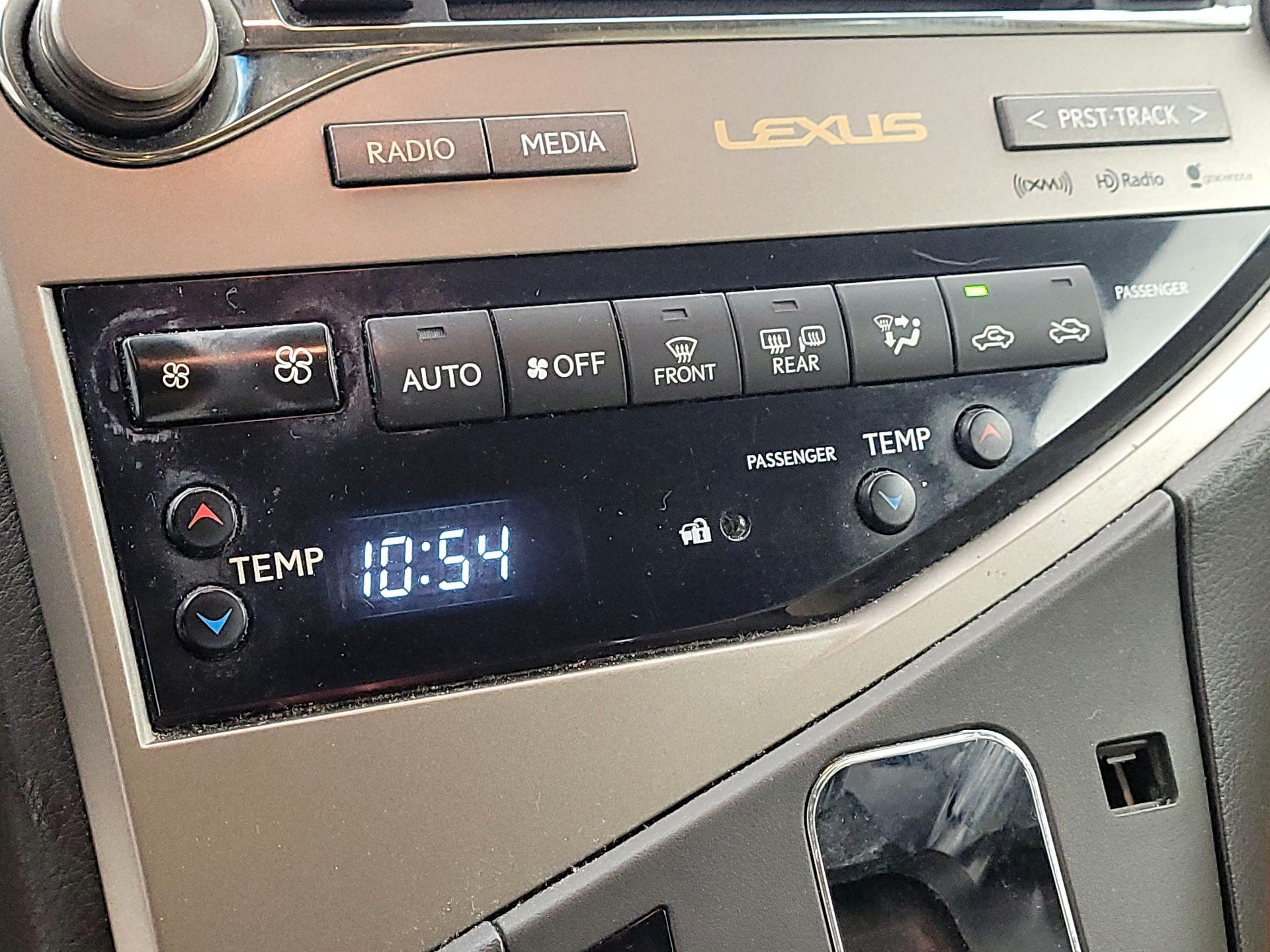 Thumbnail: 2014 Lexus RX - 16