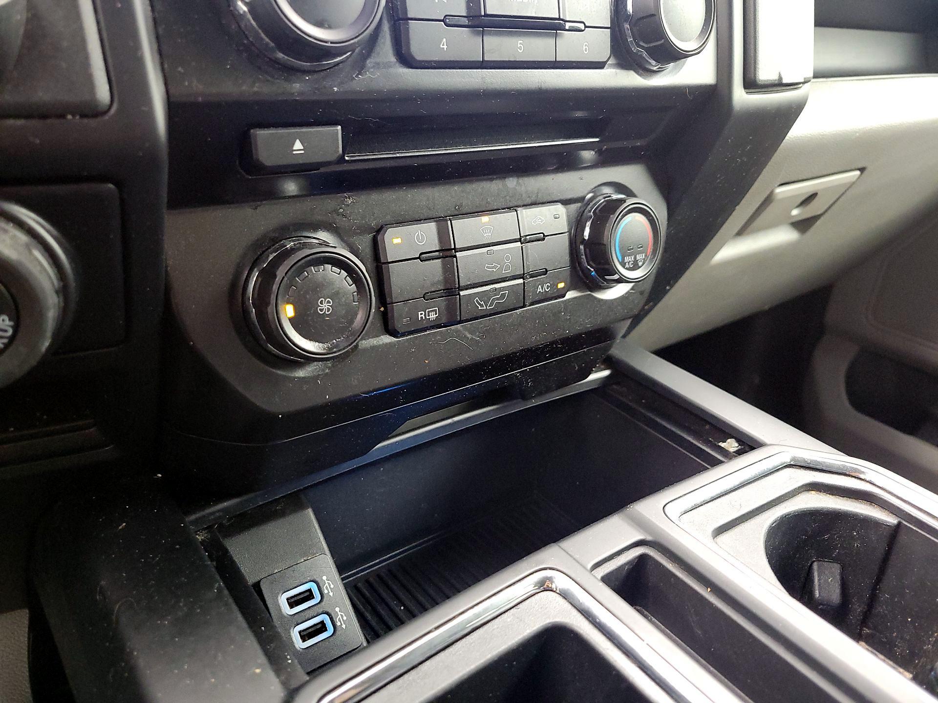 Thumbnail: 2017 Ford F-150 - 16