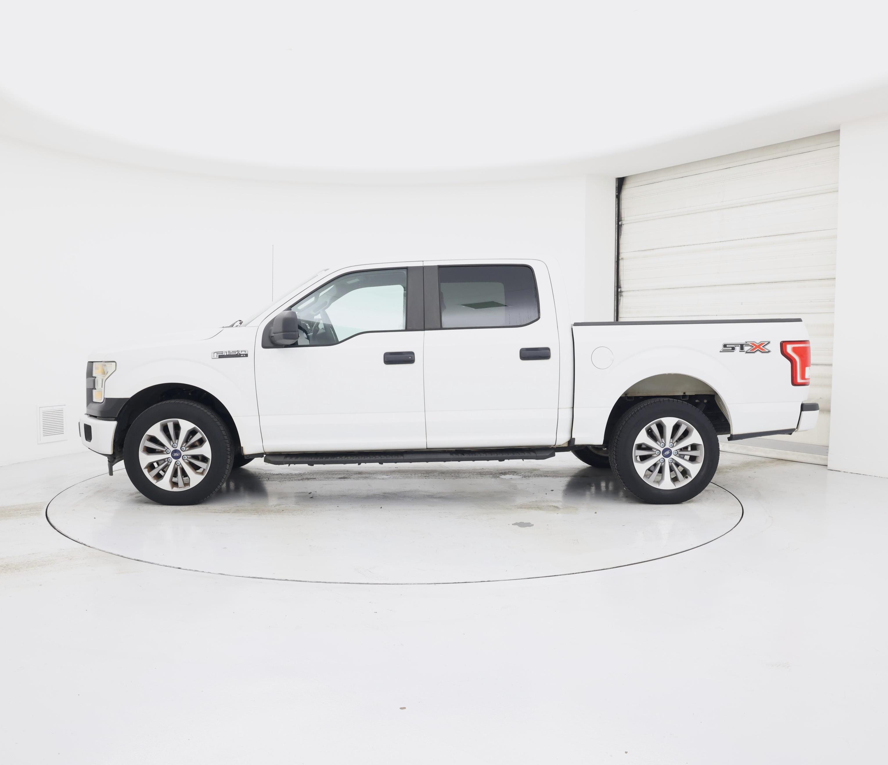 Thumbnail: 2017 Ford F-150 - 3