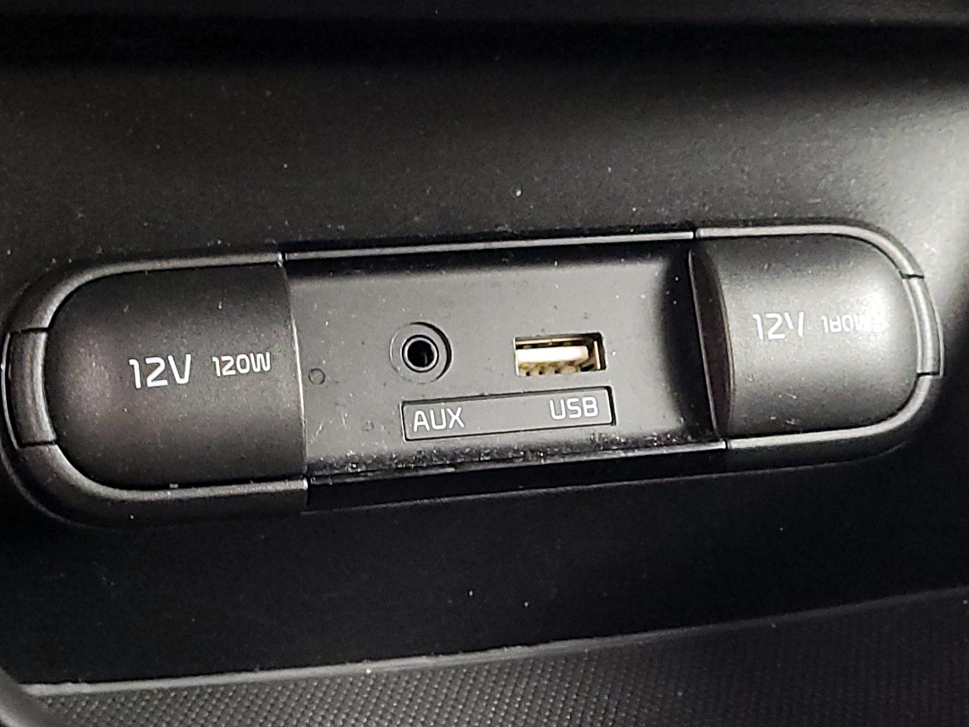 Thumbnail: 2019 Kia Soul - 18