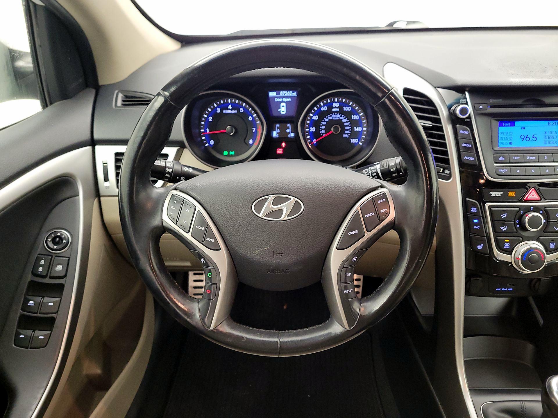 Thumbnail: 2014 Hyundai Elantra - 10