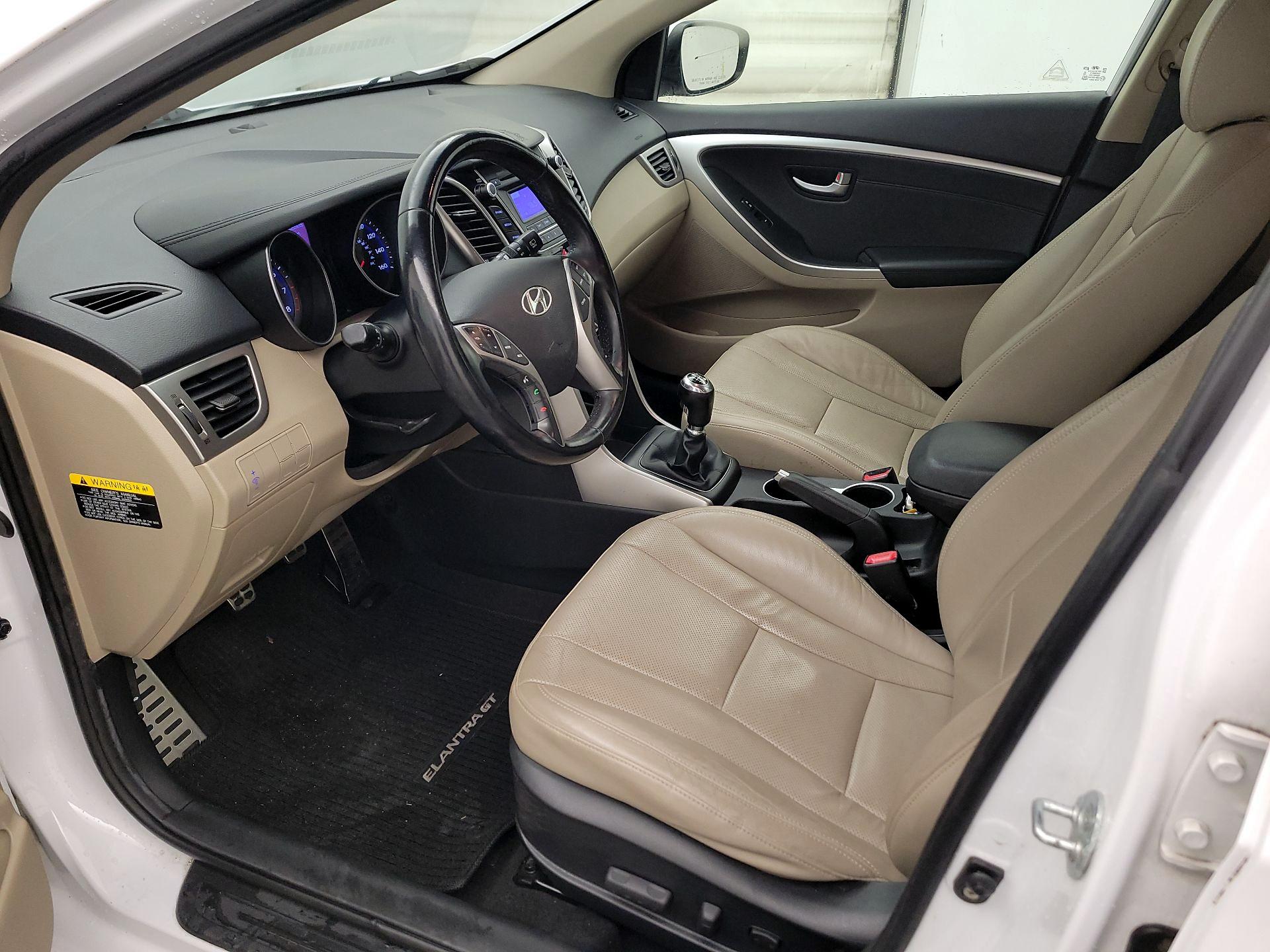 Thumbnail: 2014 Hyundai Elantra - 11