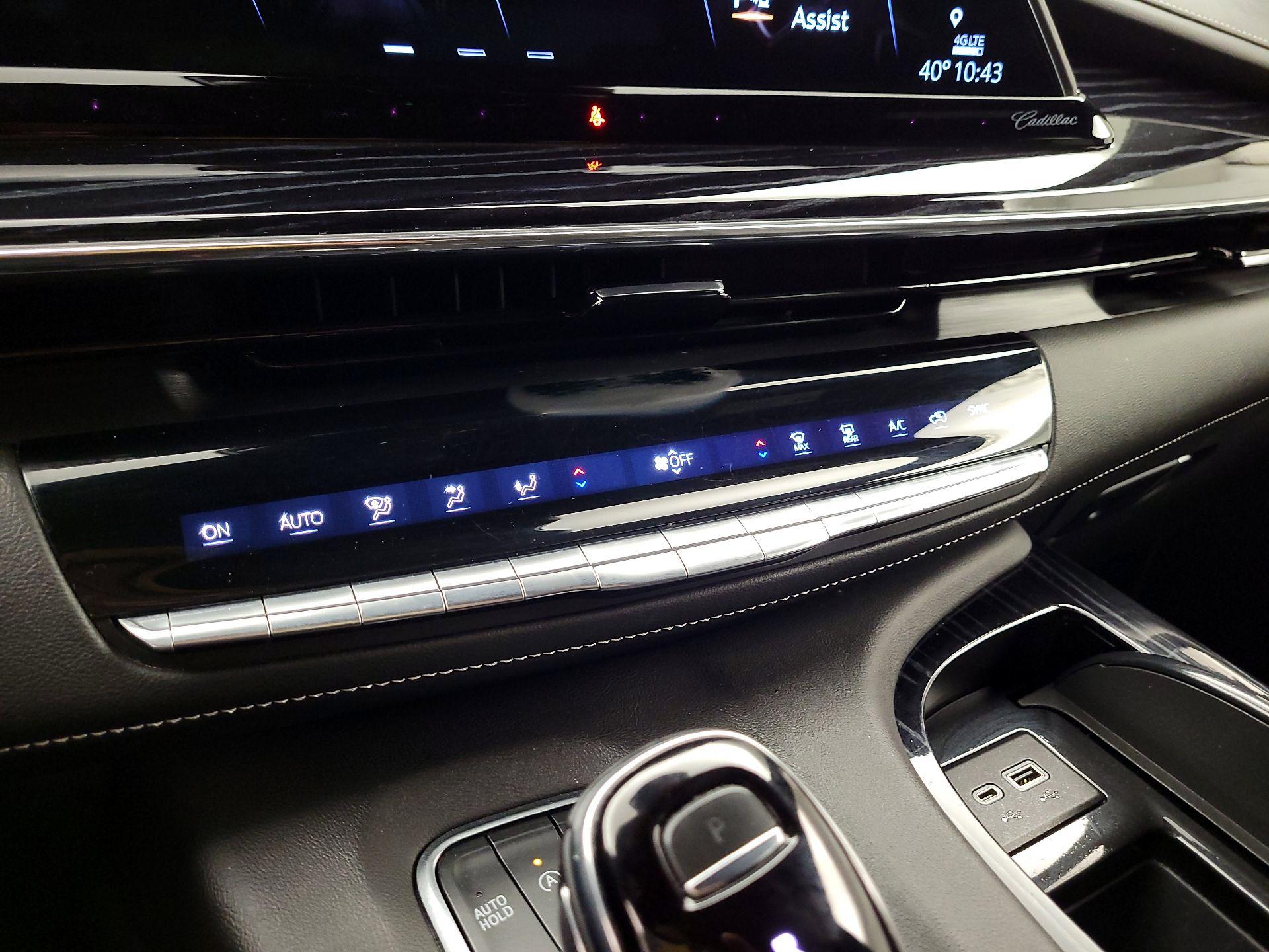 Thumbnail: 2021 Cadillac Escalade - 17