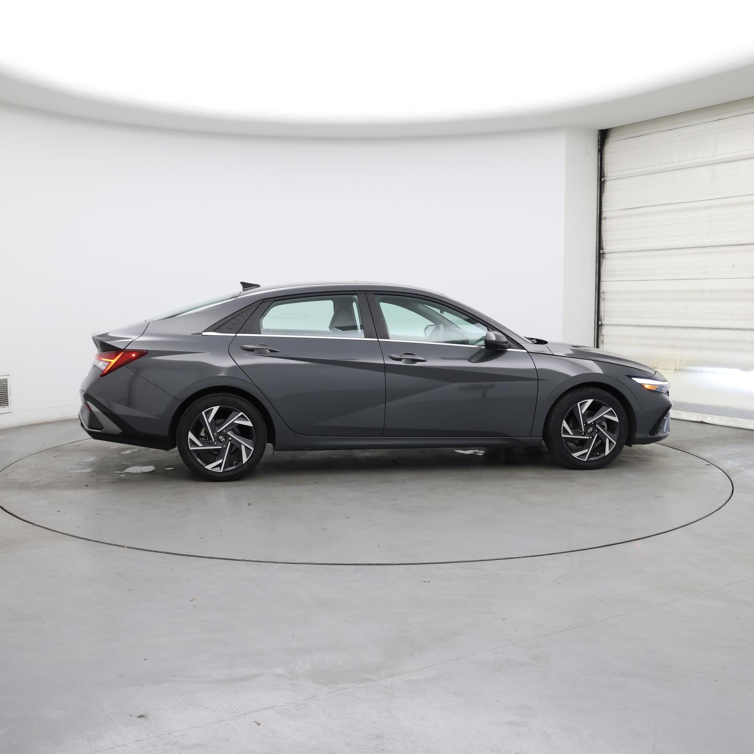 Thumbnail: 2024 Hyundai Elantra - 7