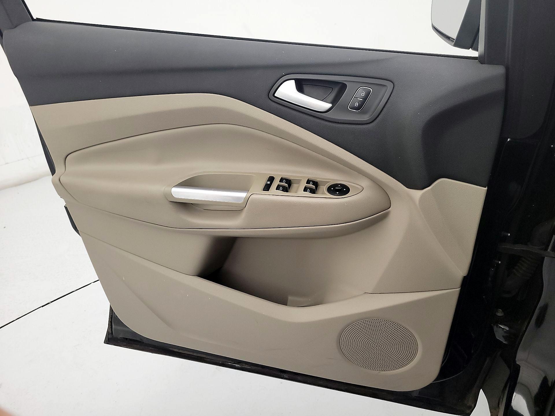 Thumbnail: 2017 Ford Escape - 12