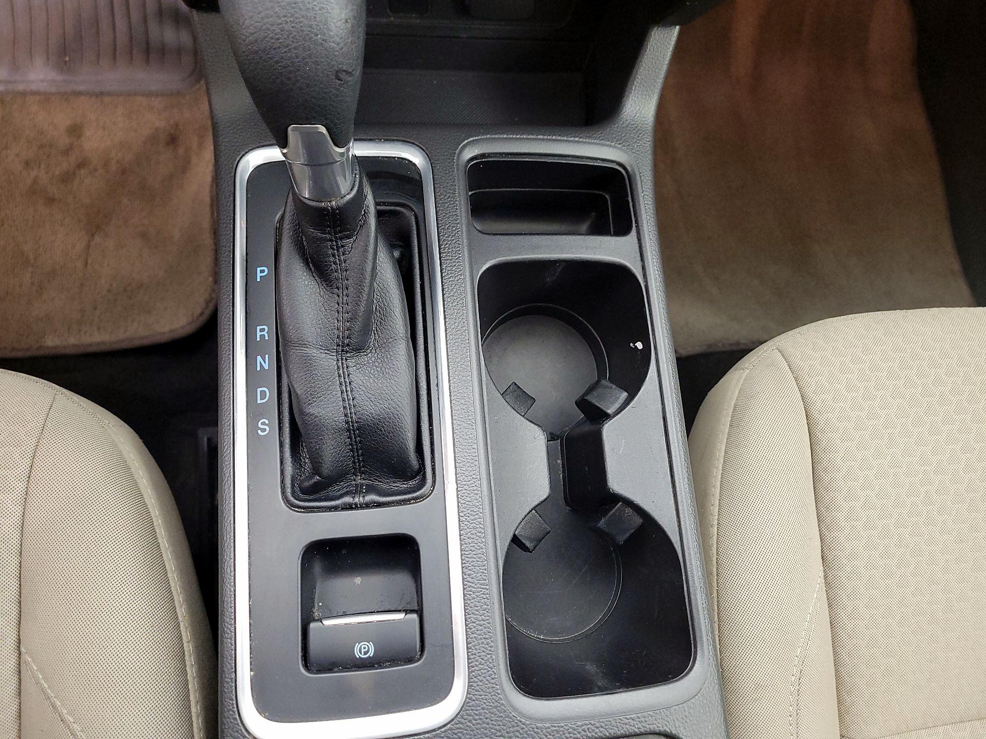 Thumbnail: 2017 Ford Escape - 17