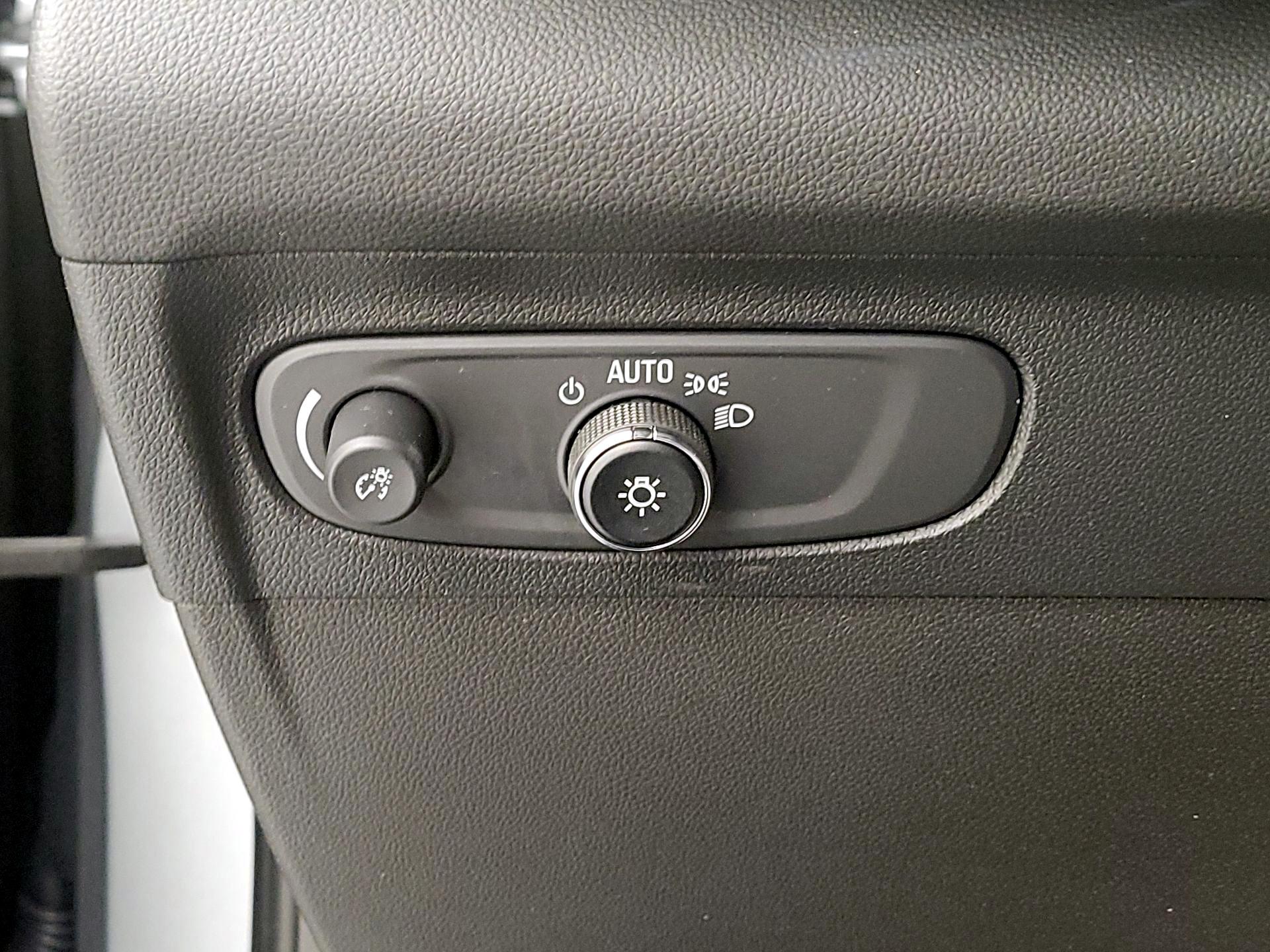 Thumbnail: 2023 Buick Envision - 13