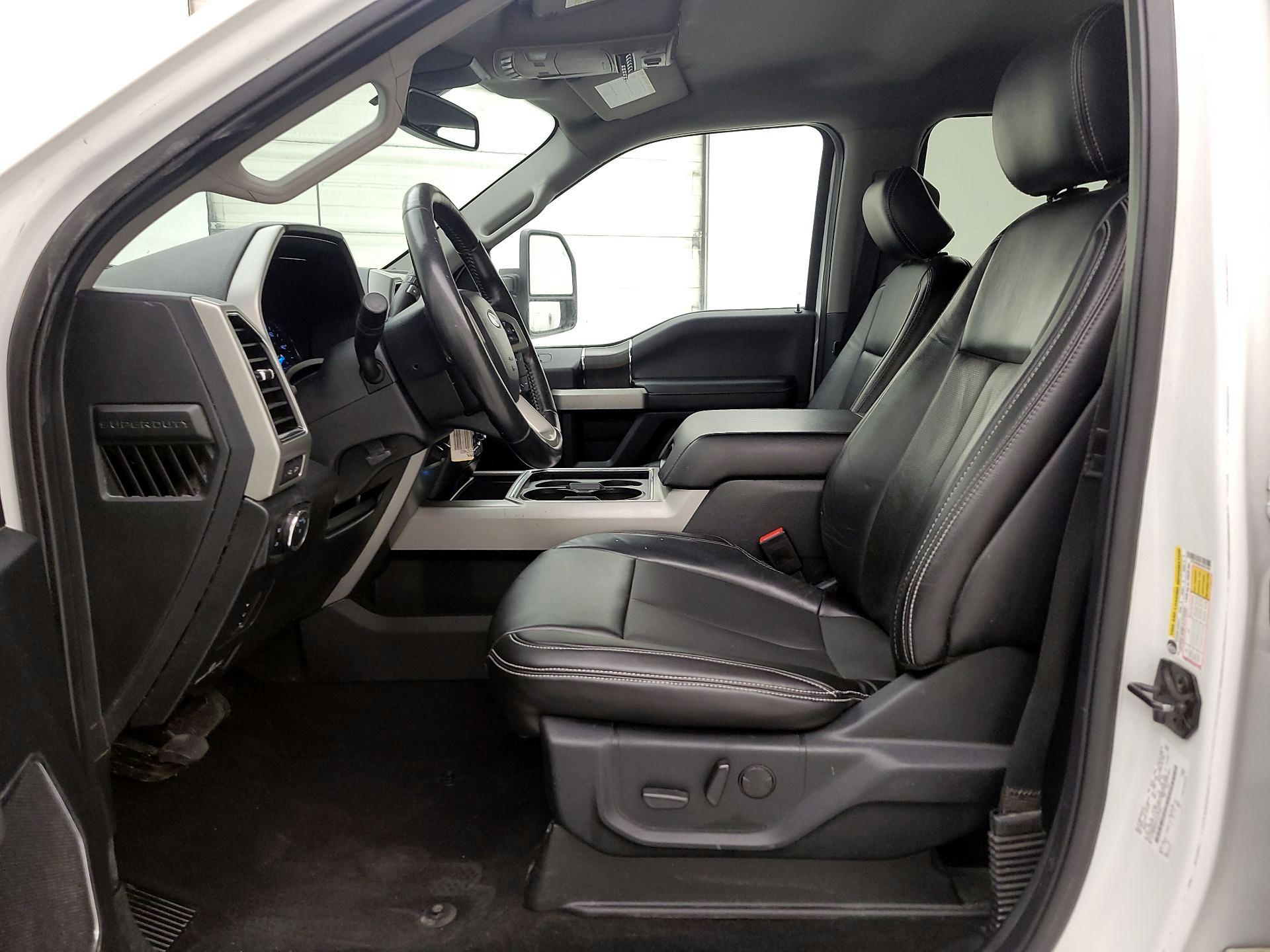 Thumbnail: 2020 Ford F-250 - 11