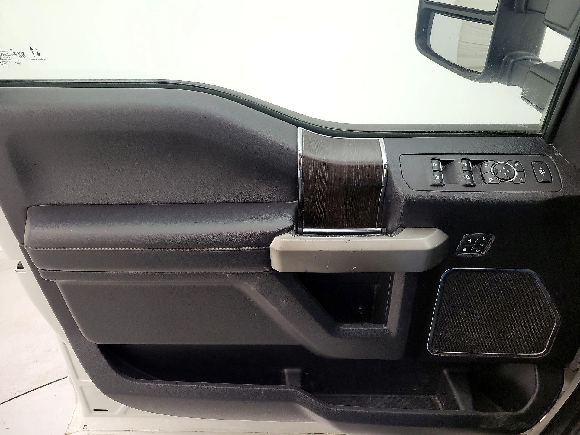 Thumbnail: 2020 Ford F-250 - 12