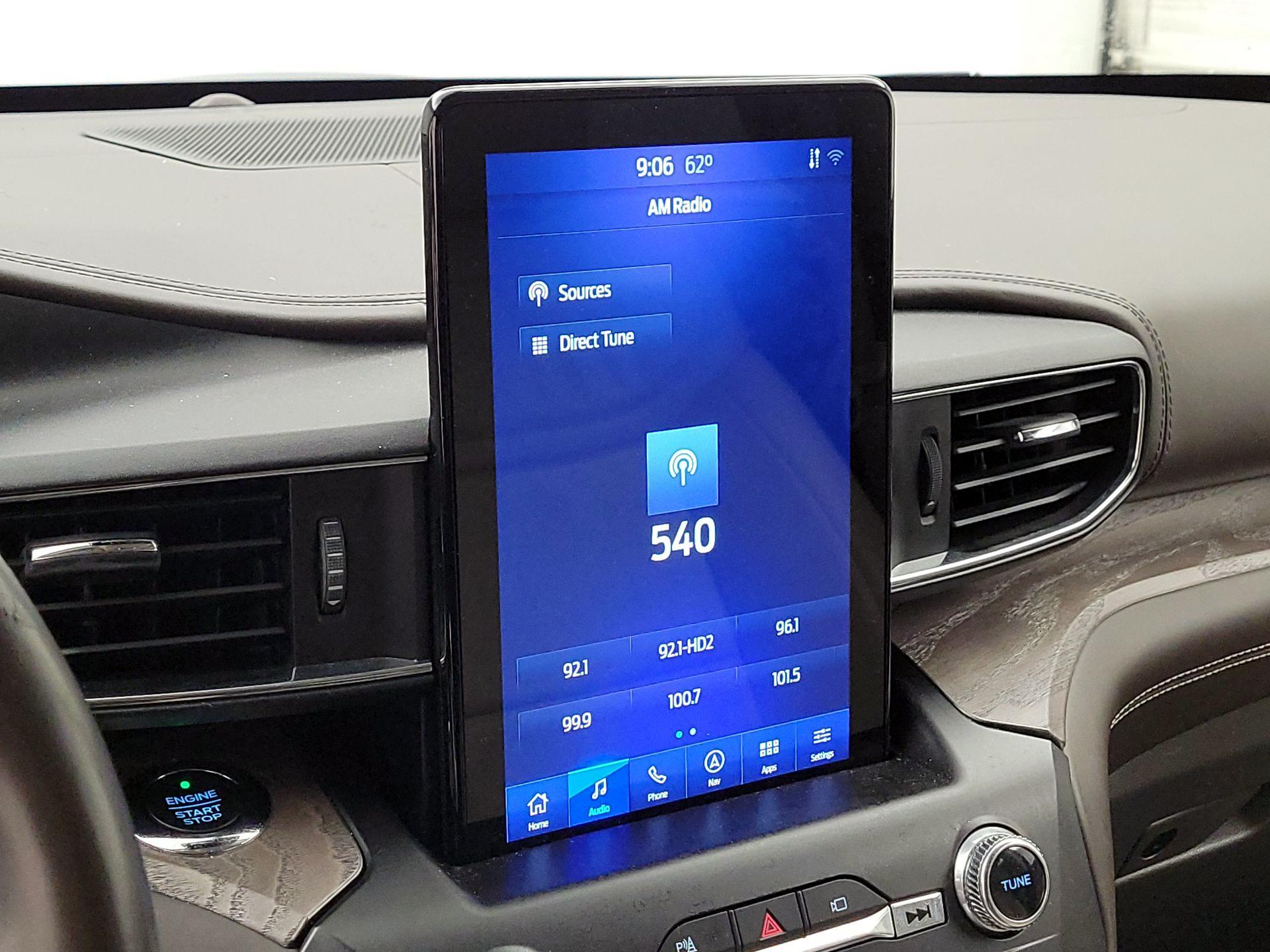 Thumbnail: 2020 Ford Explorer - 15