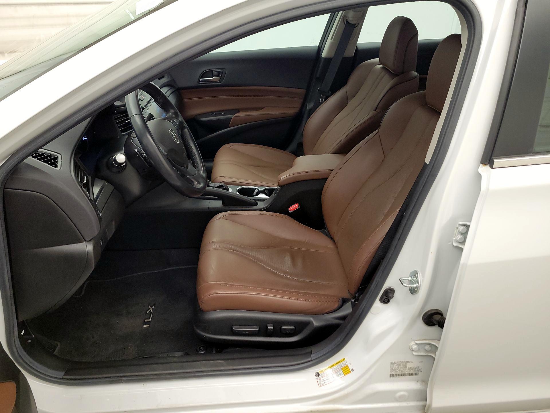 Thumbnail: 2022 Acura ILX - 11