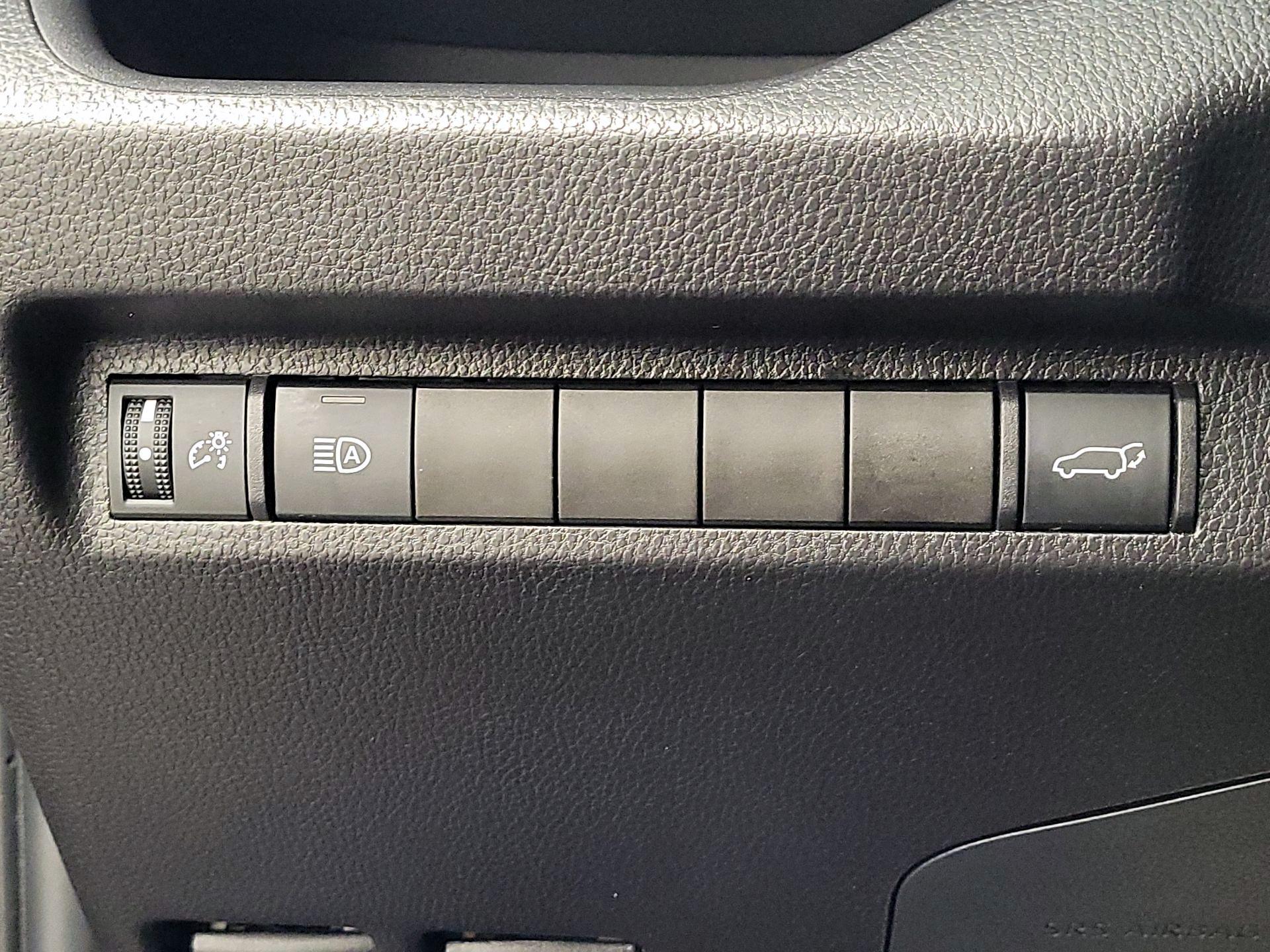 Thumbnail: 2024 Toyota RAV4 - 13