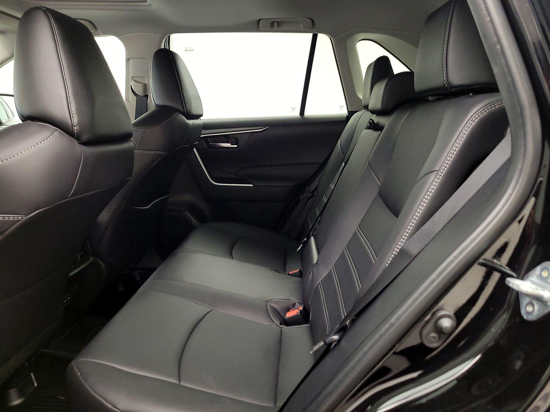 Thumbnail: 2024 Toyota RAV4 - 19