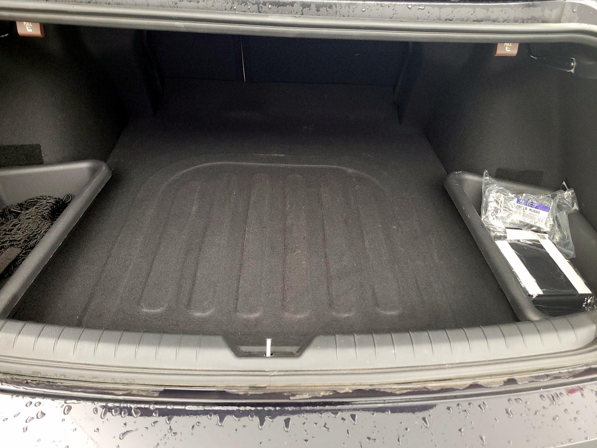 Thumbnail: 2023 Hyundai Sonata - 16