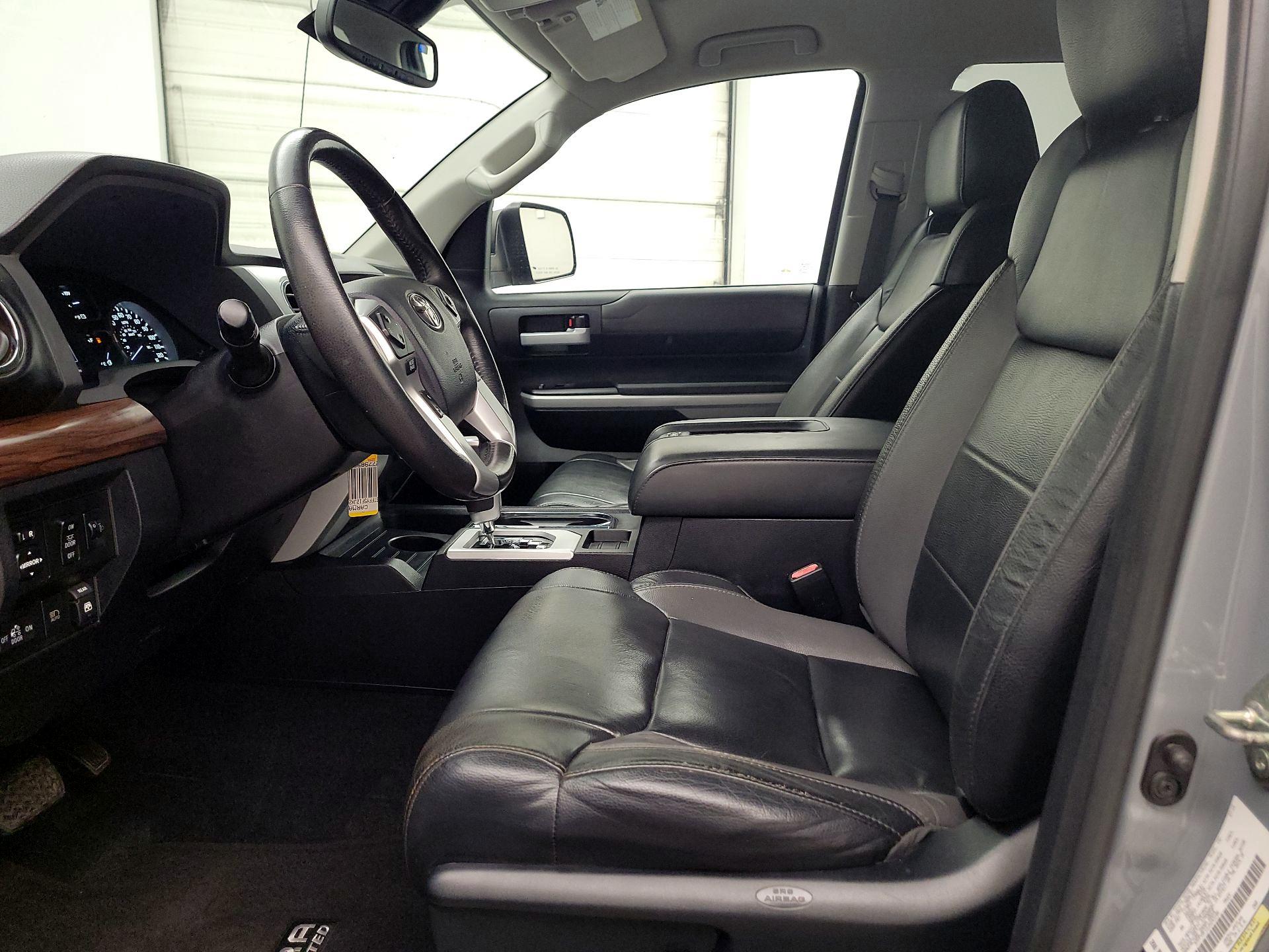 Thumbnail: 2018 Toyota Tundra - 11