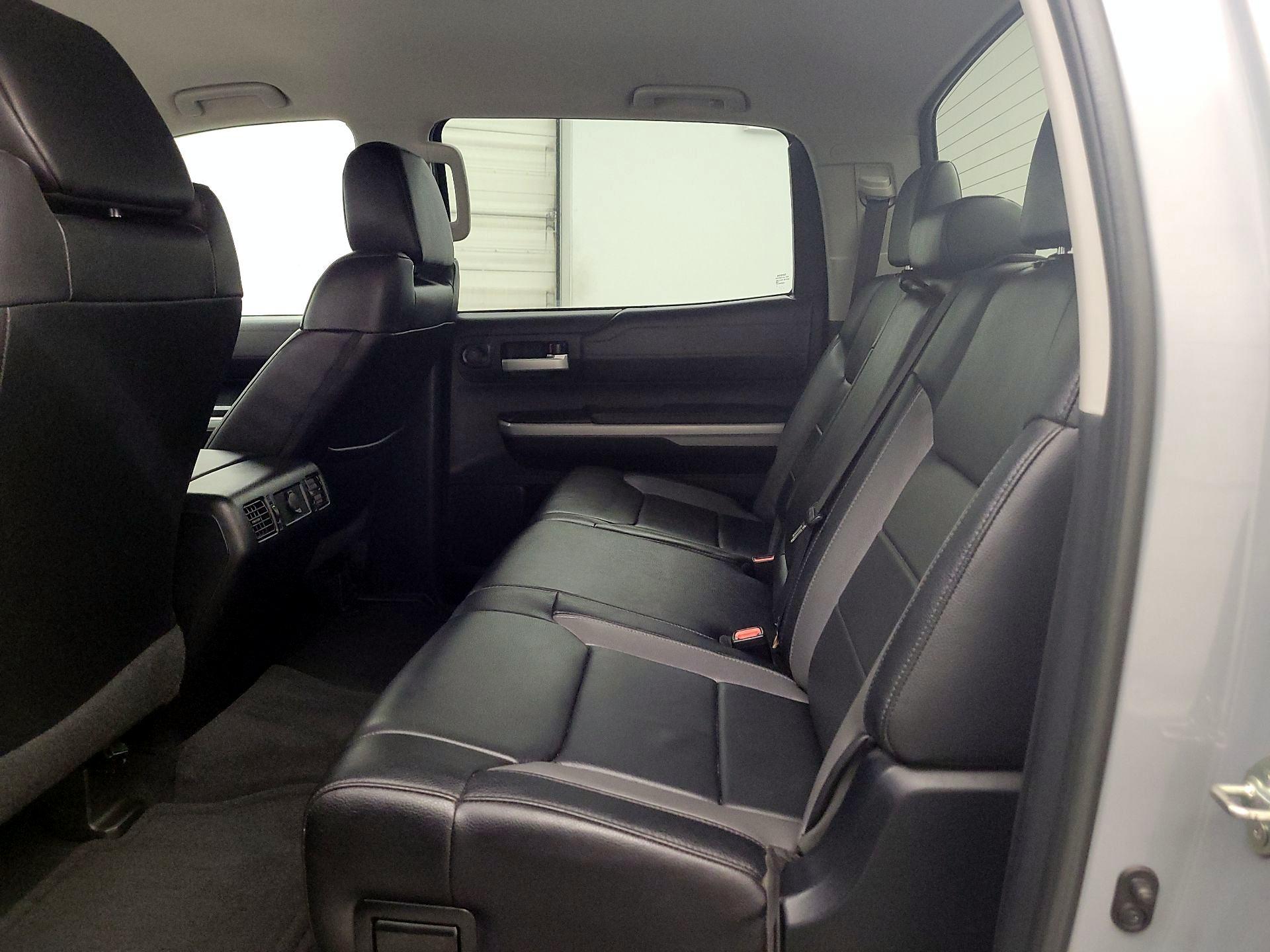 Thumbnail: 2018 Toyota Tundra - 19