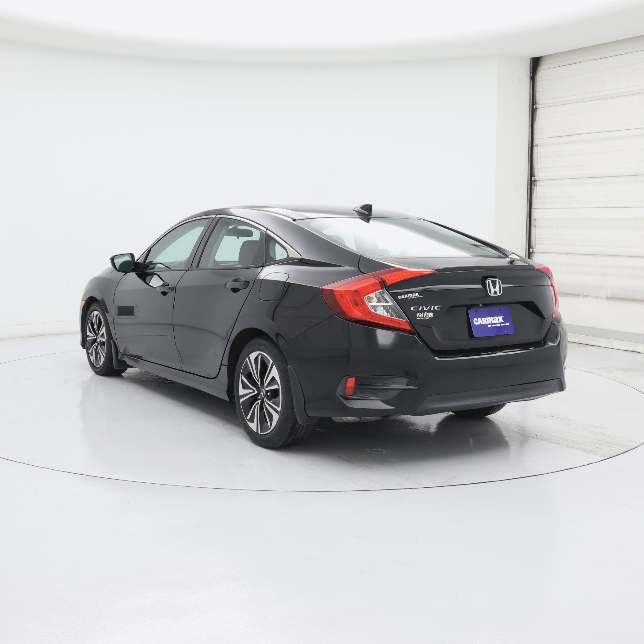 Thumbnail: 2017 Honda Civic - 2