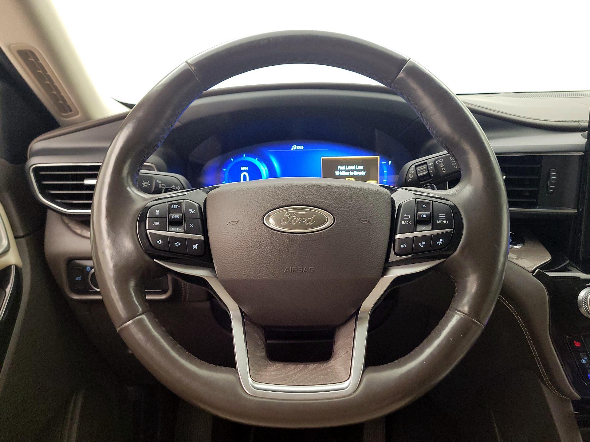 Thumbnail: 2021 Ford Explorer - 10